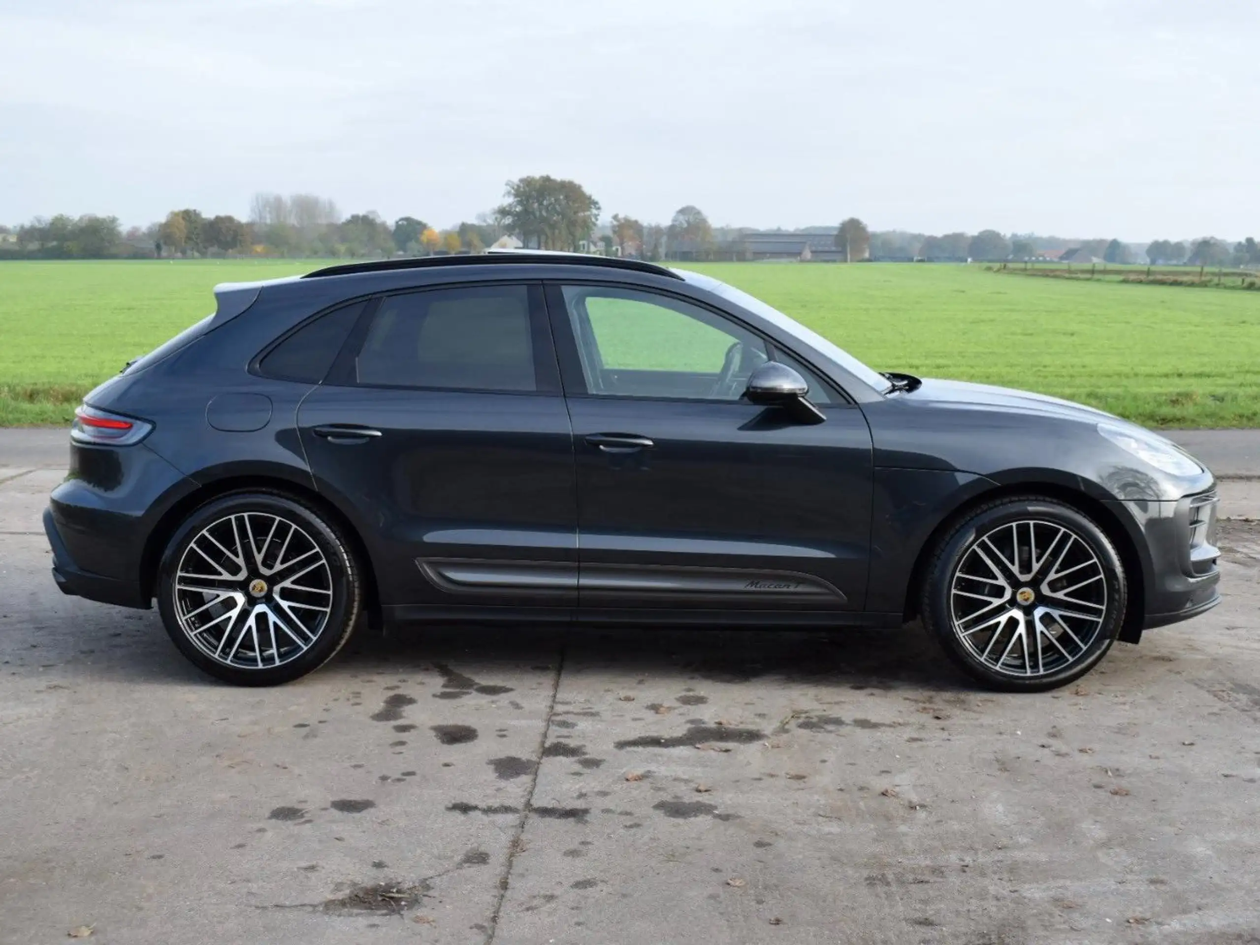 Porsche - Macan