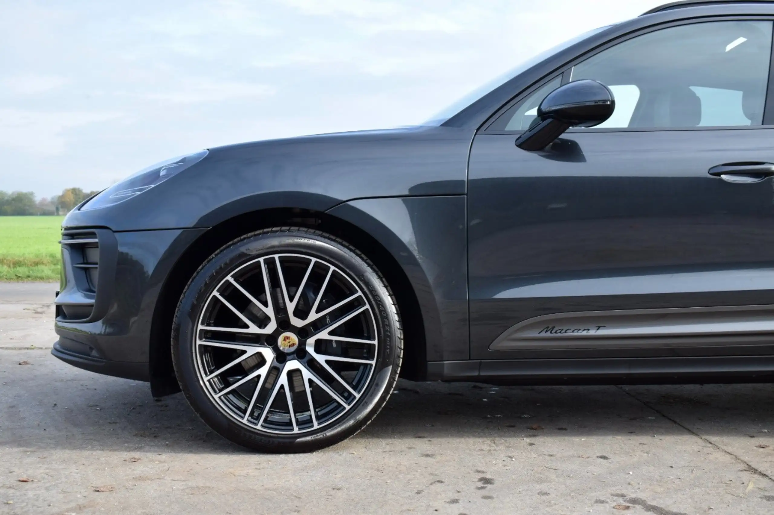 Porsche - Macan