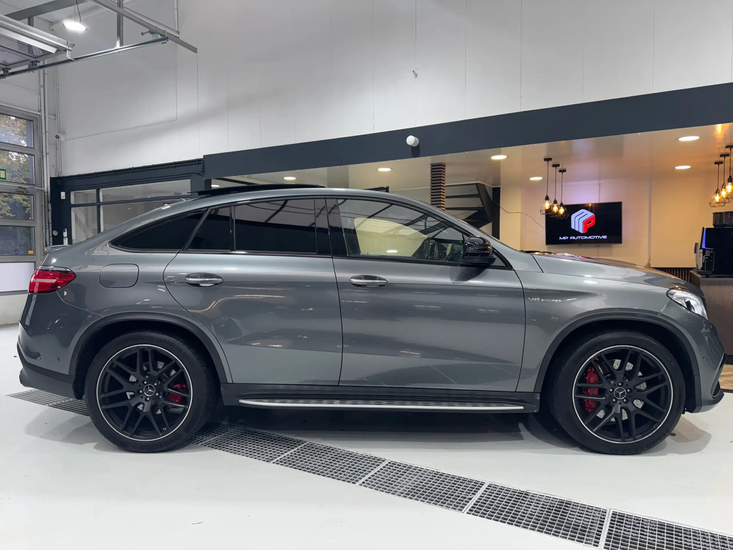 Mercedes-Benz - GLE 63 AMG