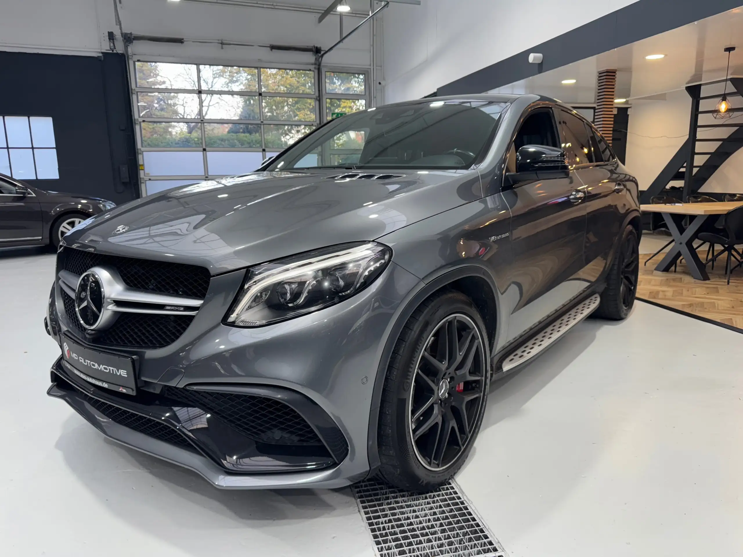 Mercedes-Benz - GLE 63 AMG