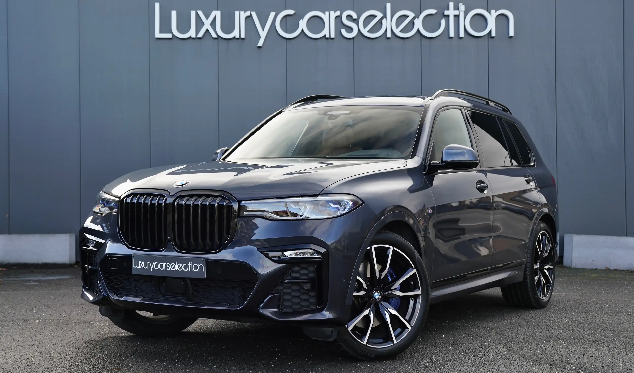 BMW - X7