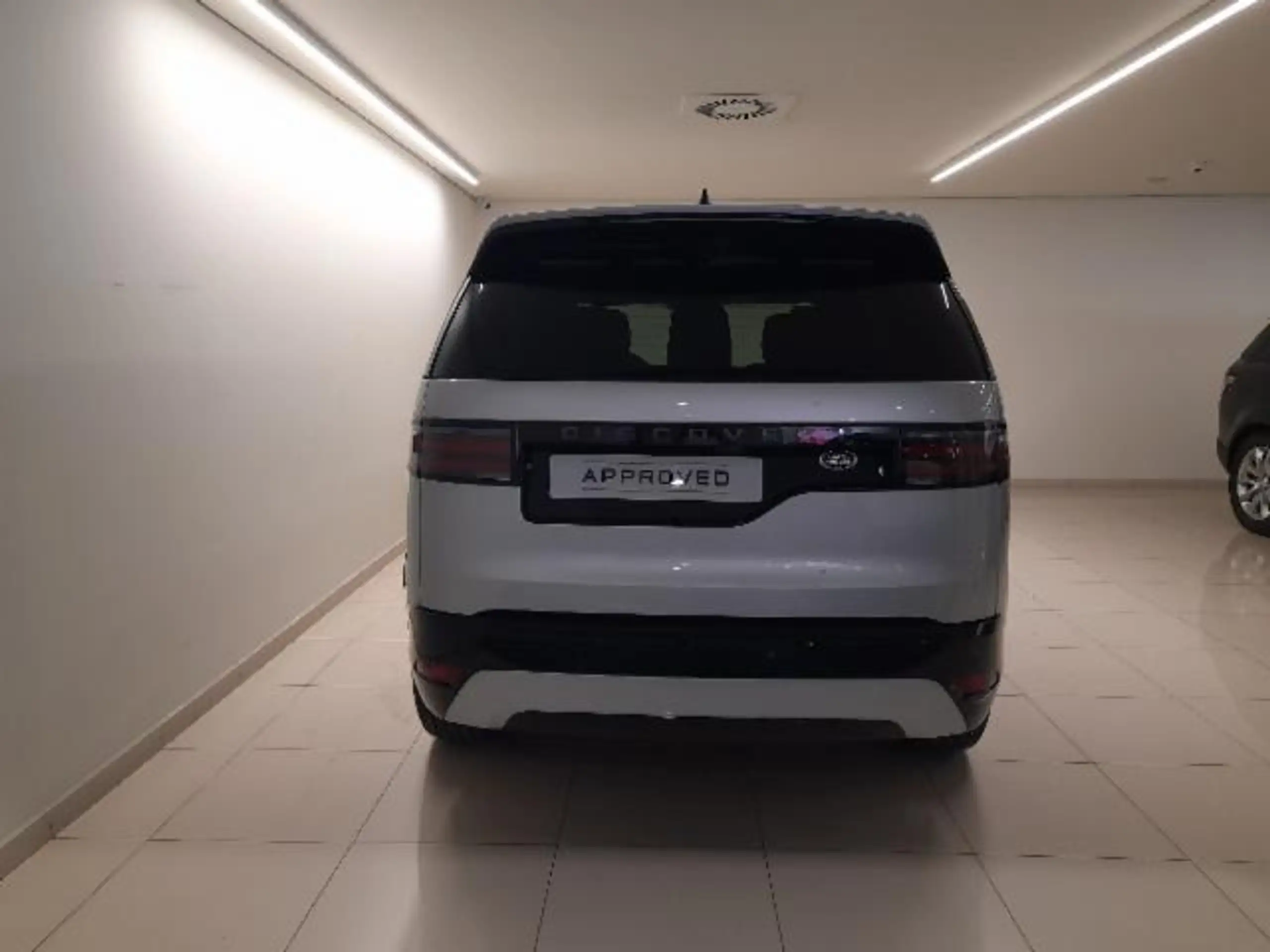 Land Rover - Discovery