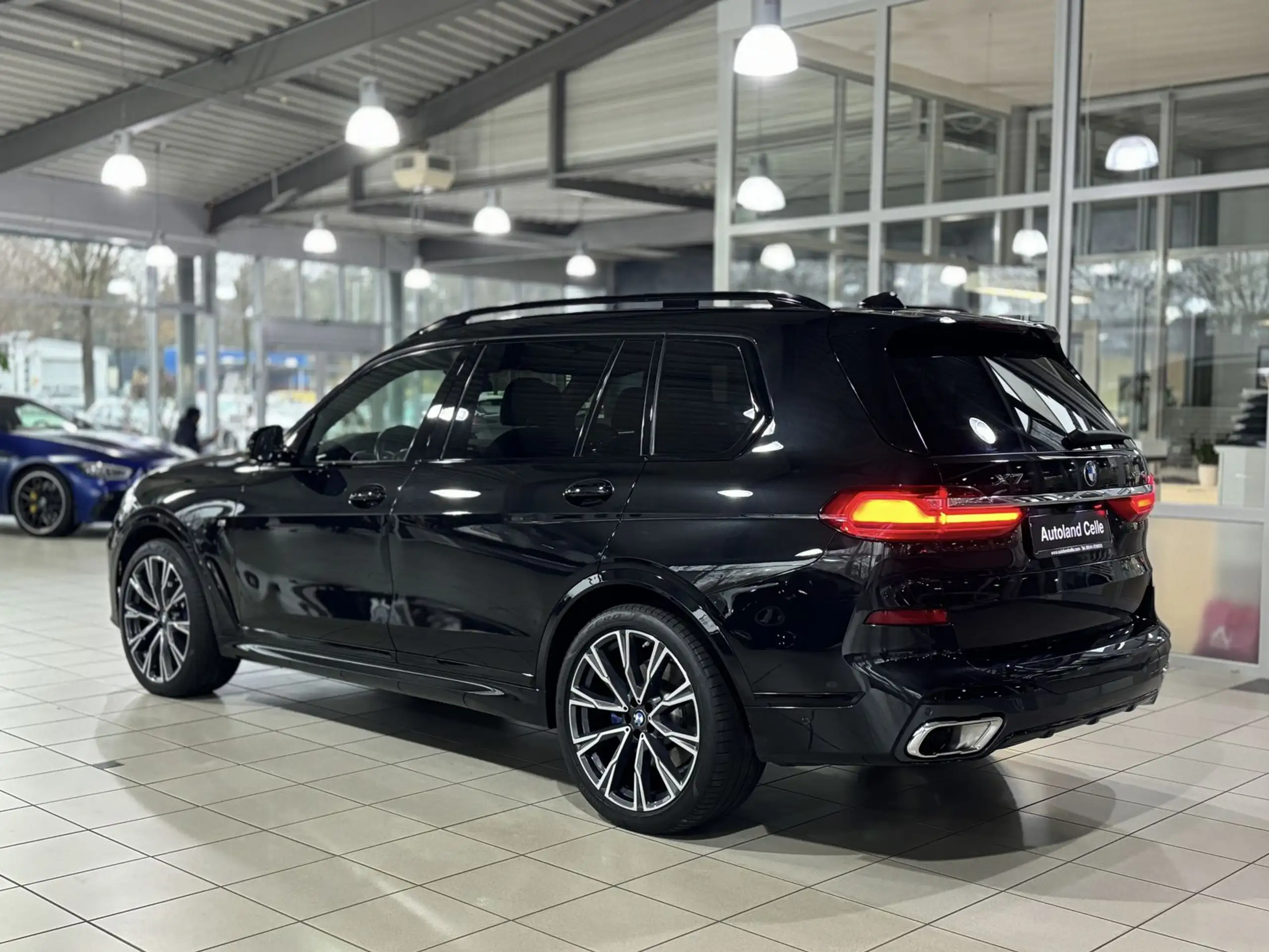 BMW - X7