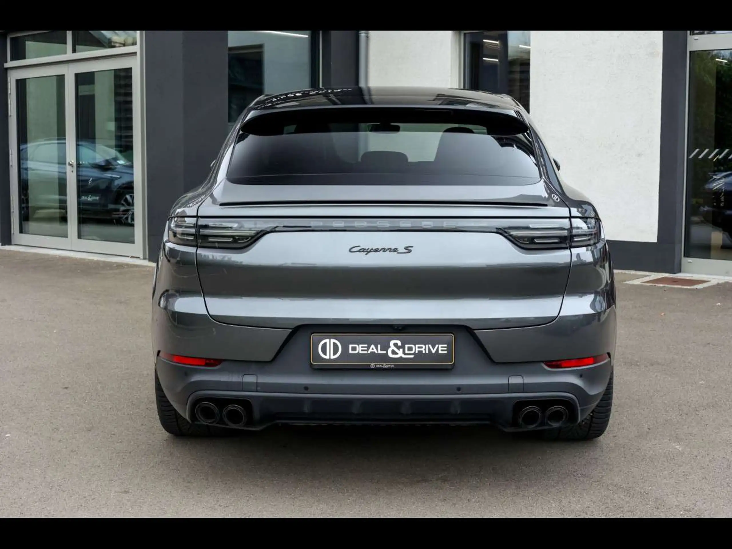 Porsche - Cayenne