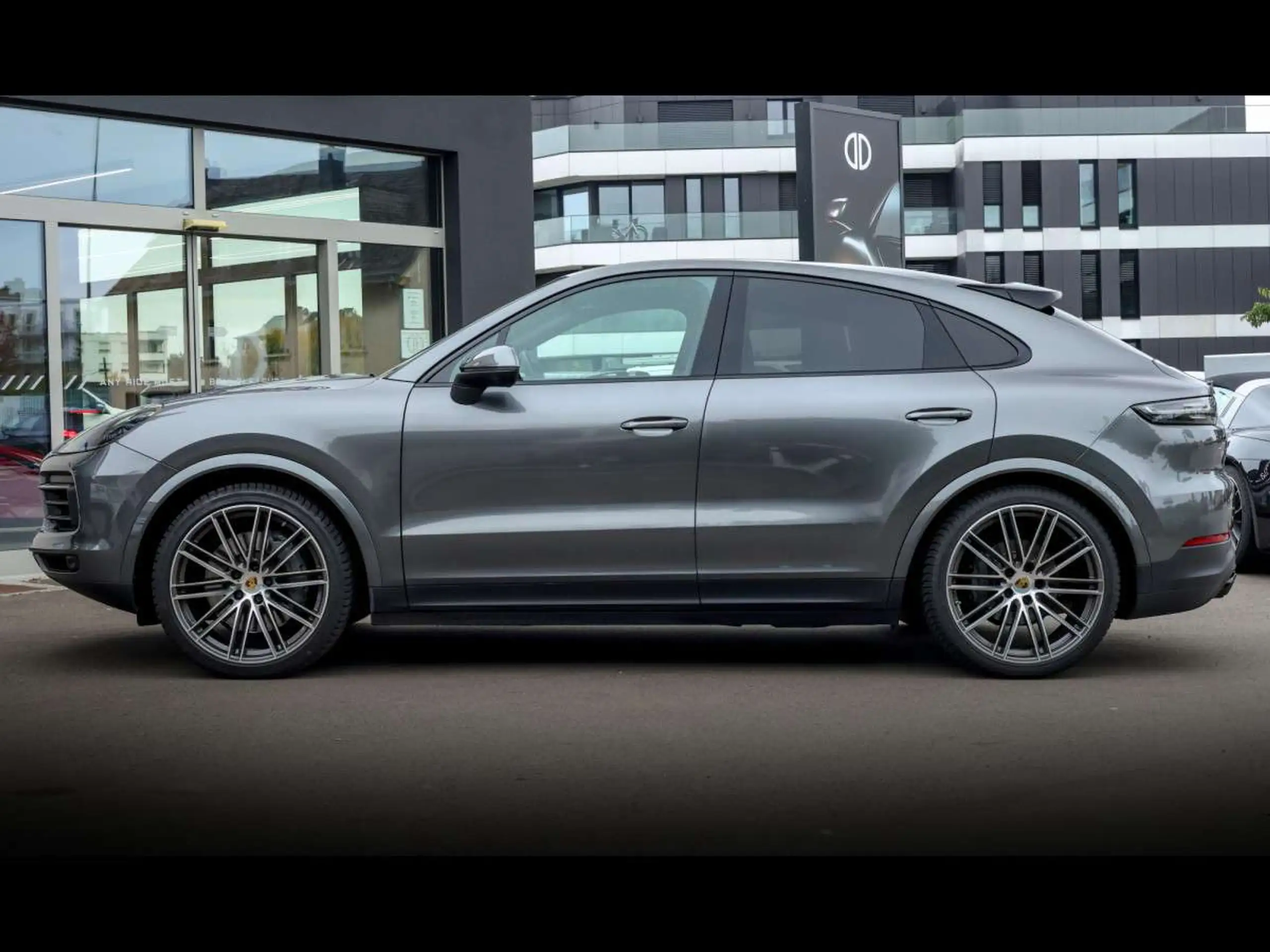 Porsche - Cayenne