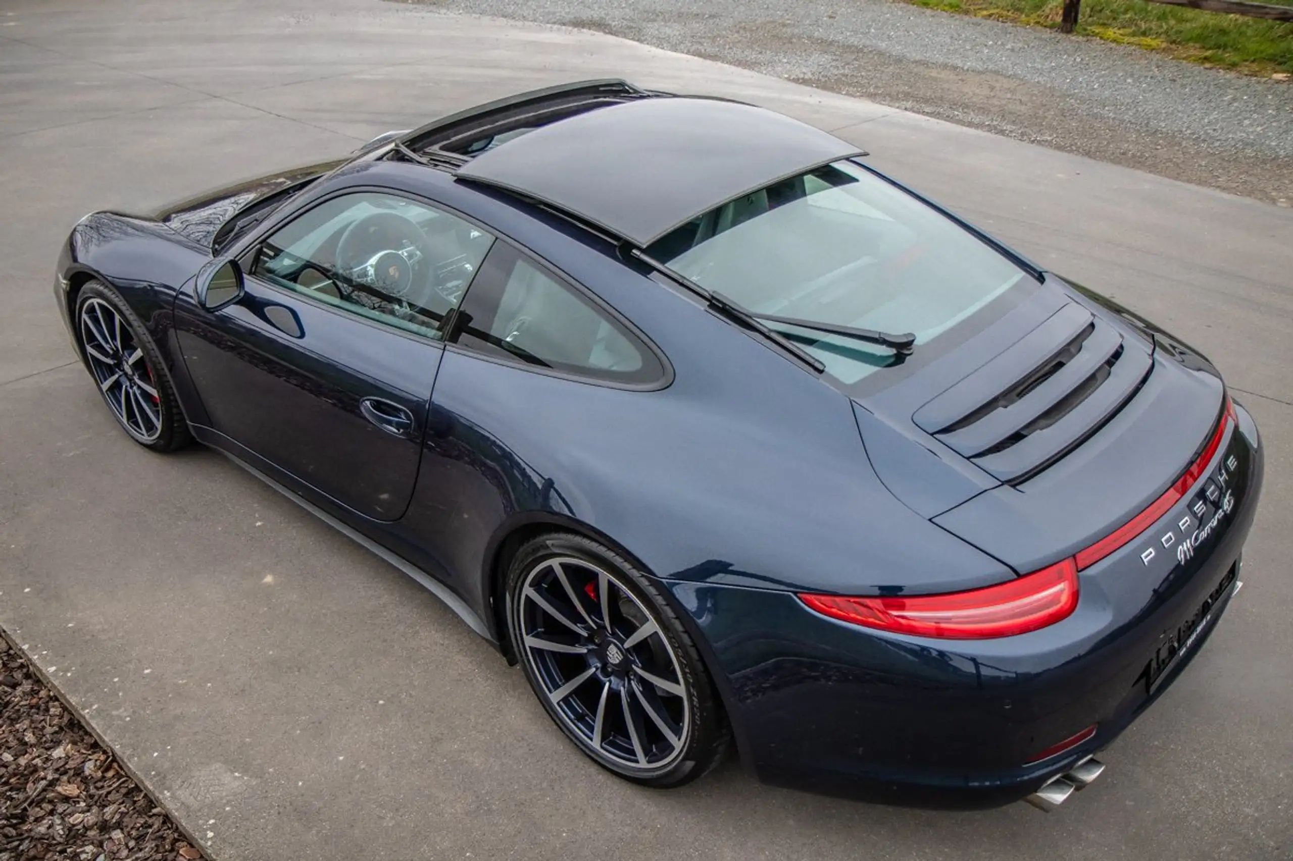 Porsche - 991