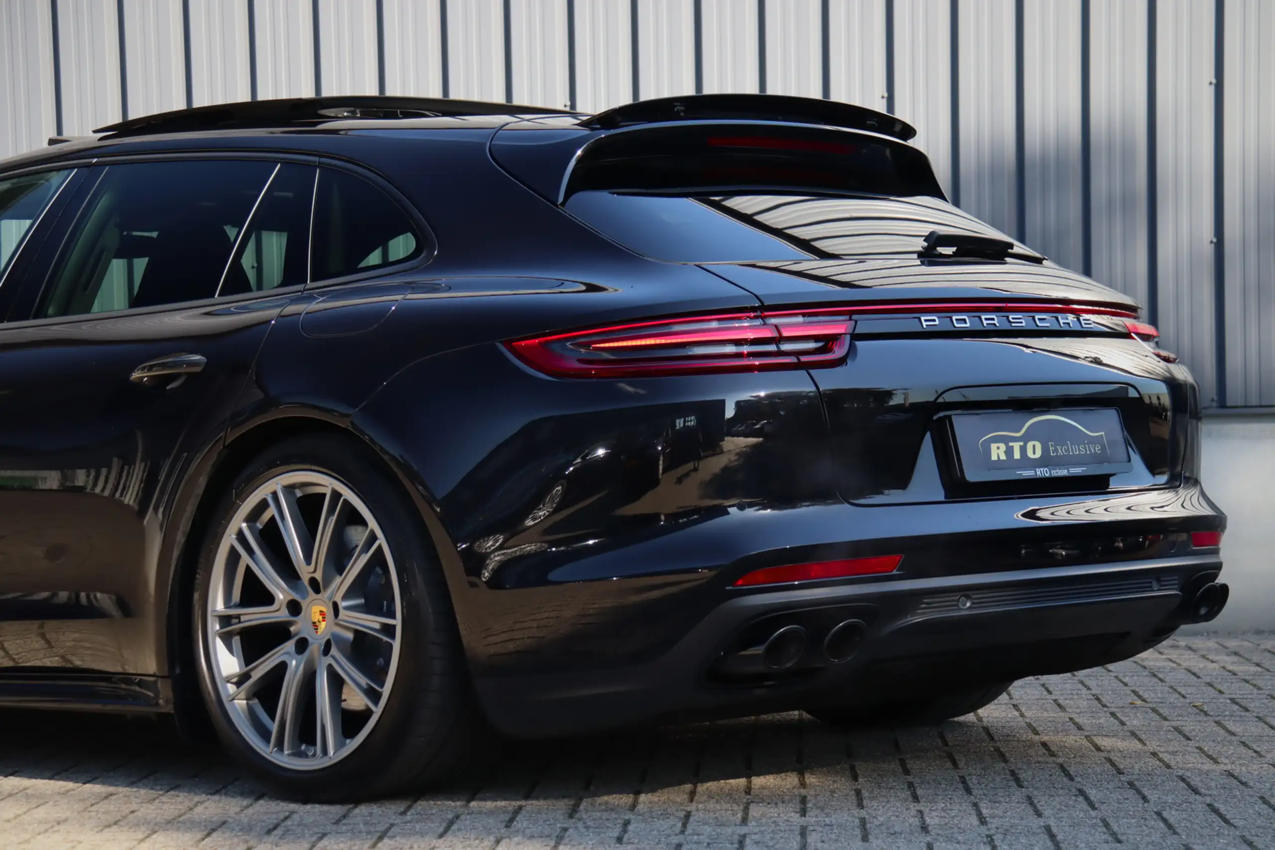 Porsche - Panamera