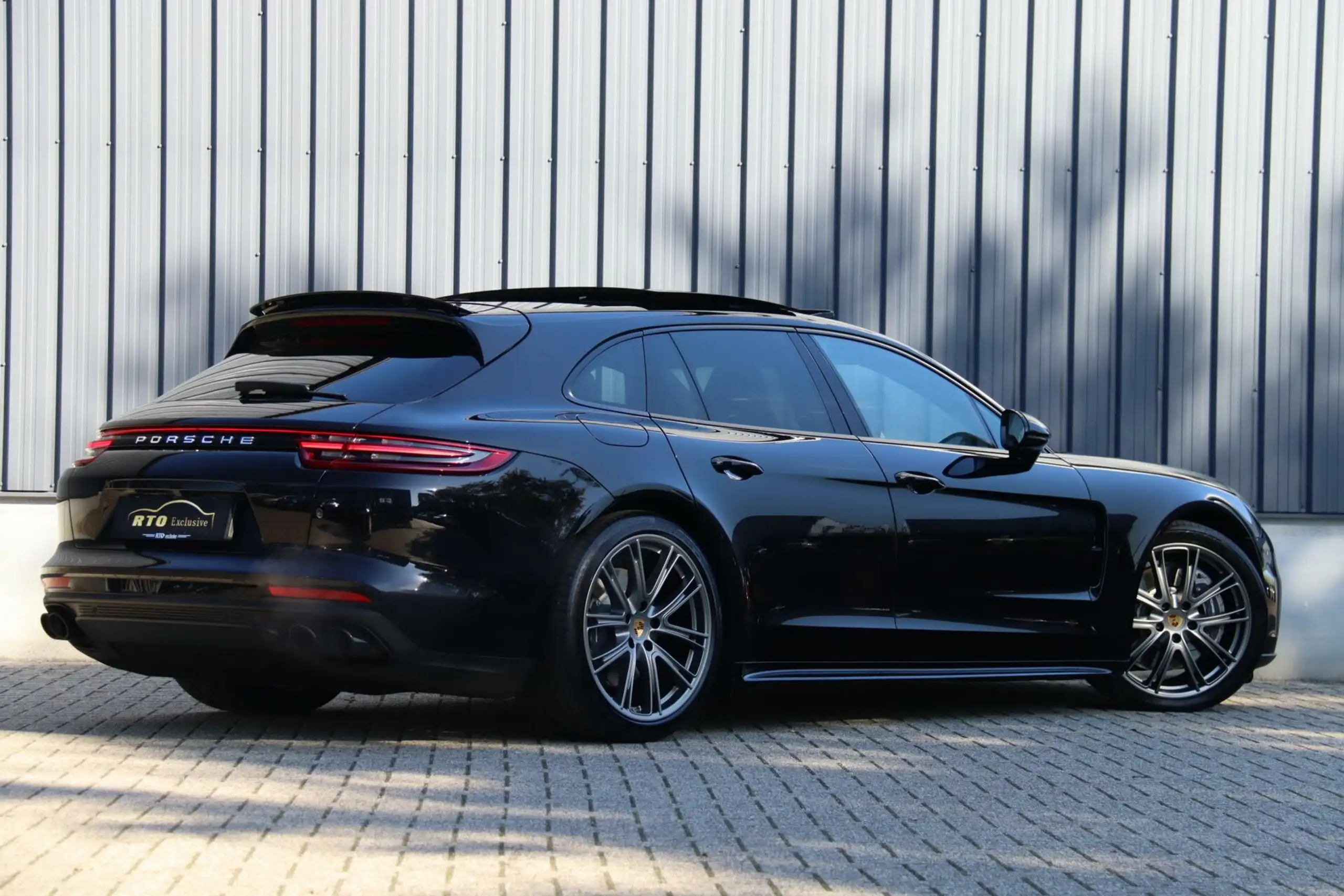 Porsche - Panamera