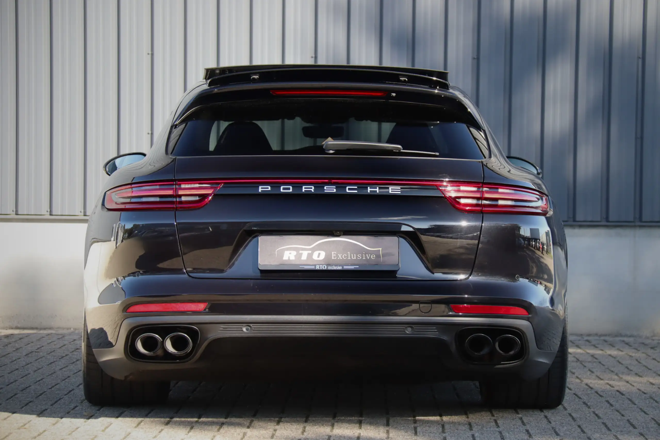 Porsche - Panamera