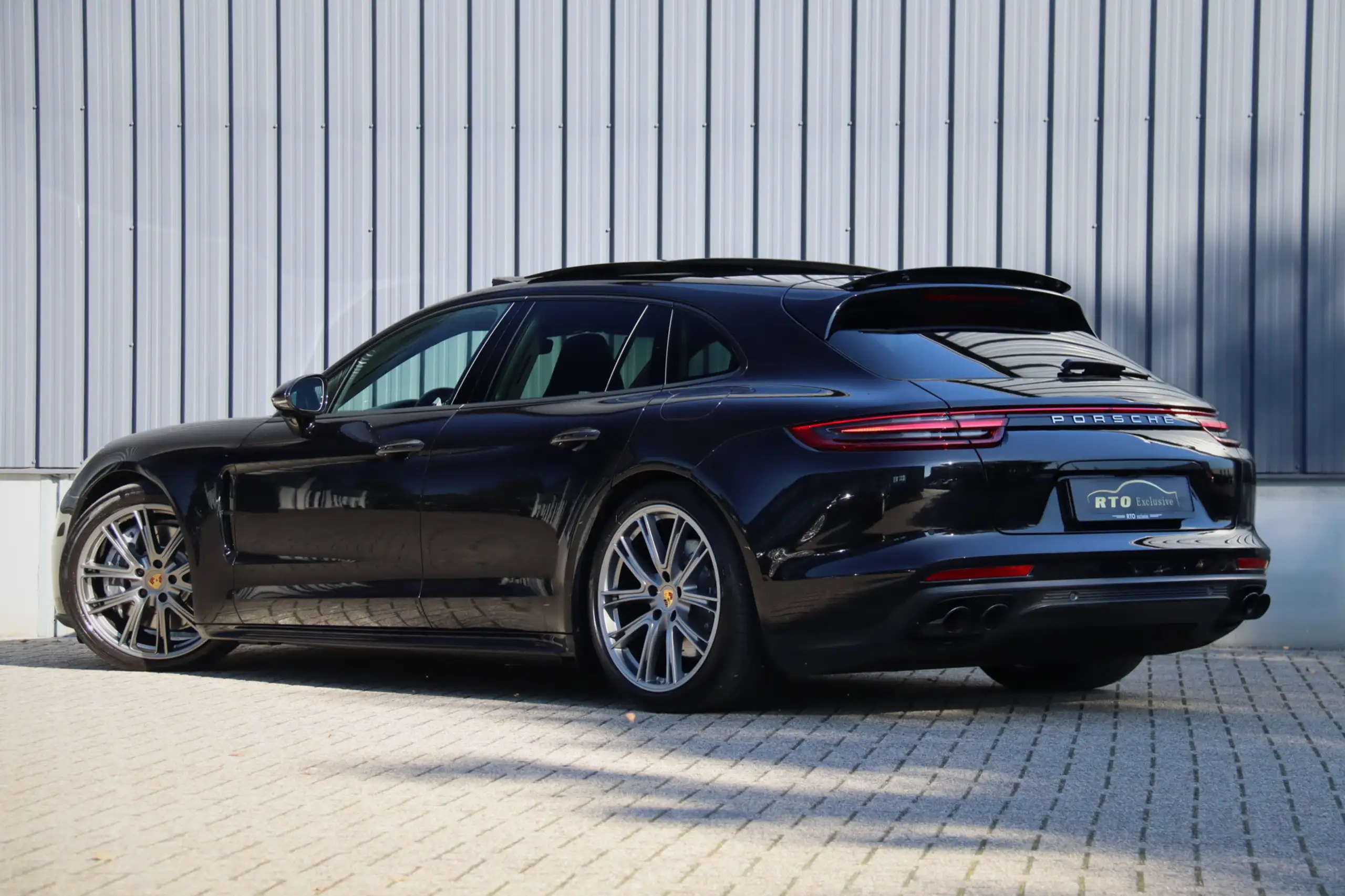 Porsche - Panamera