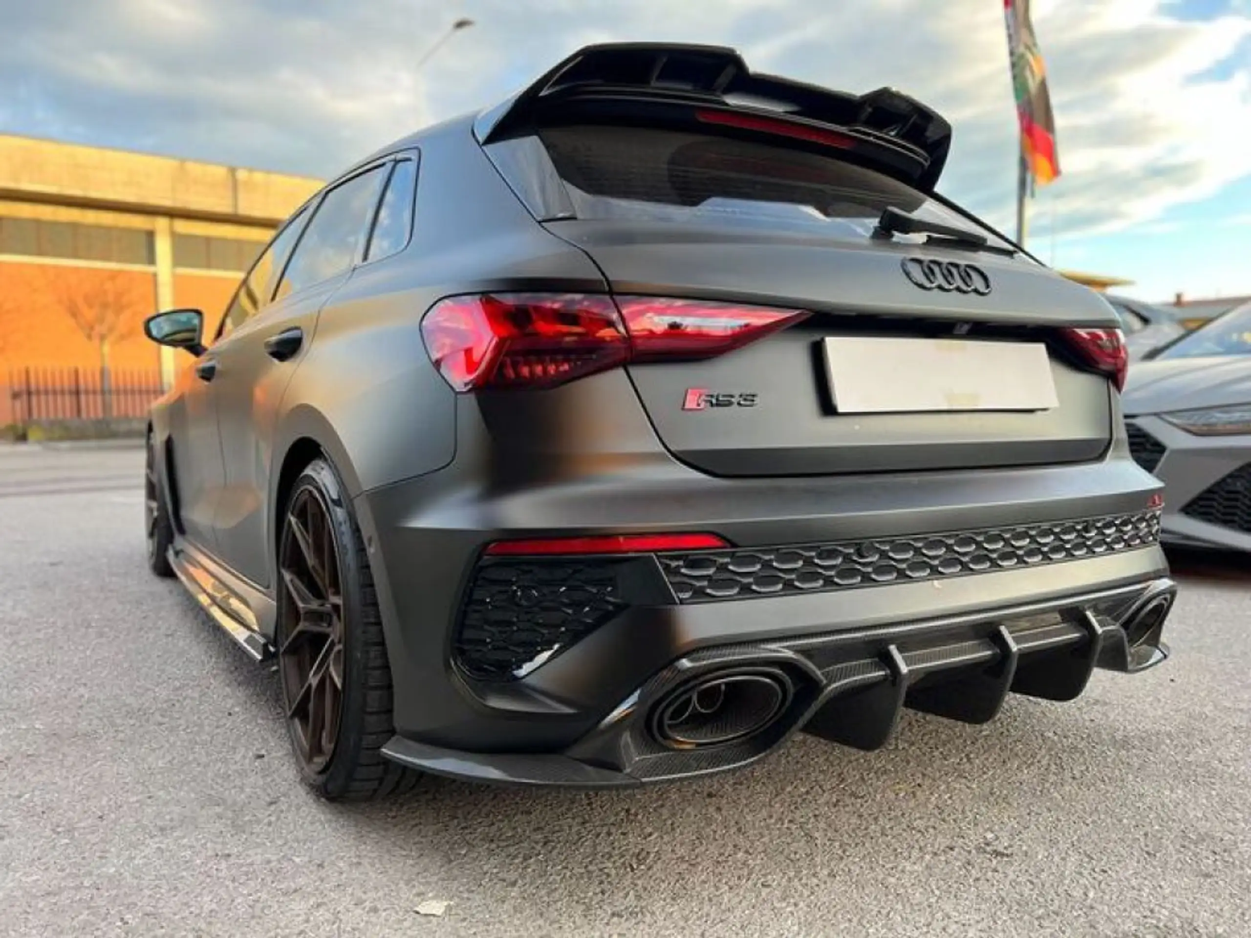 Audi - RS