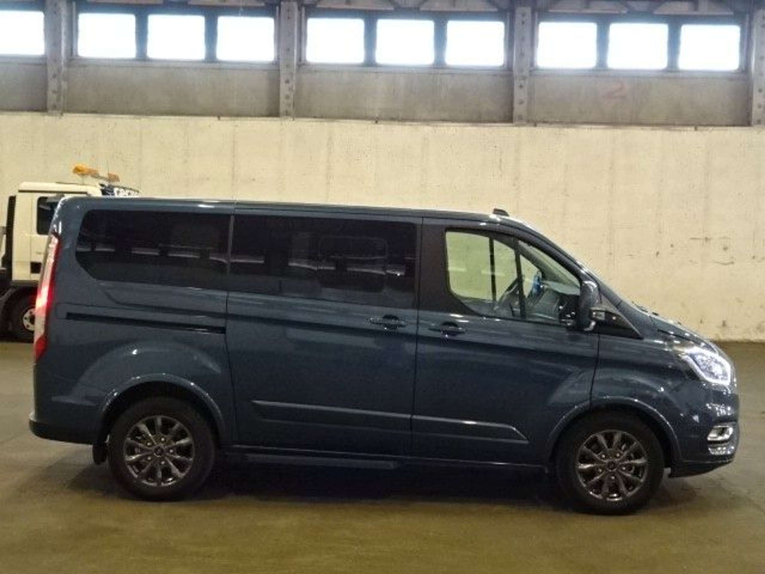 Ford - Tourneo Custom