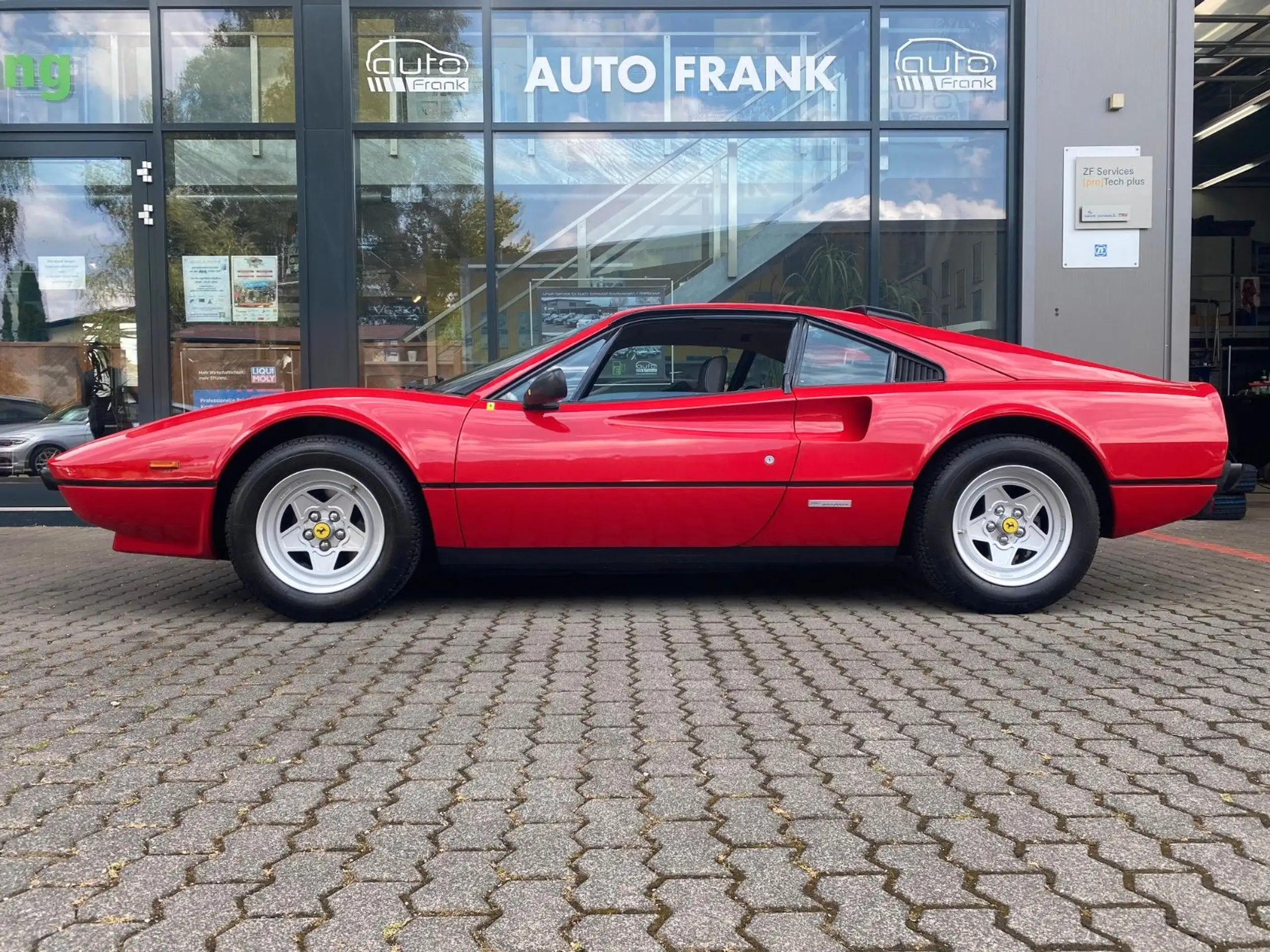 Ferrari - 308