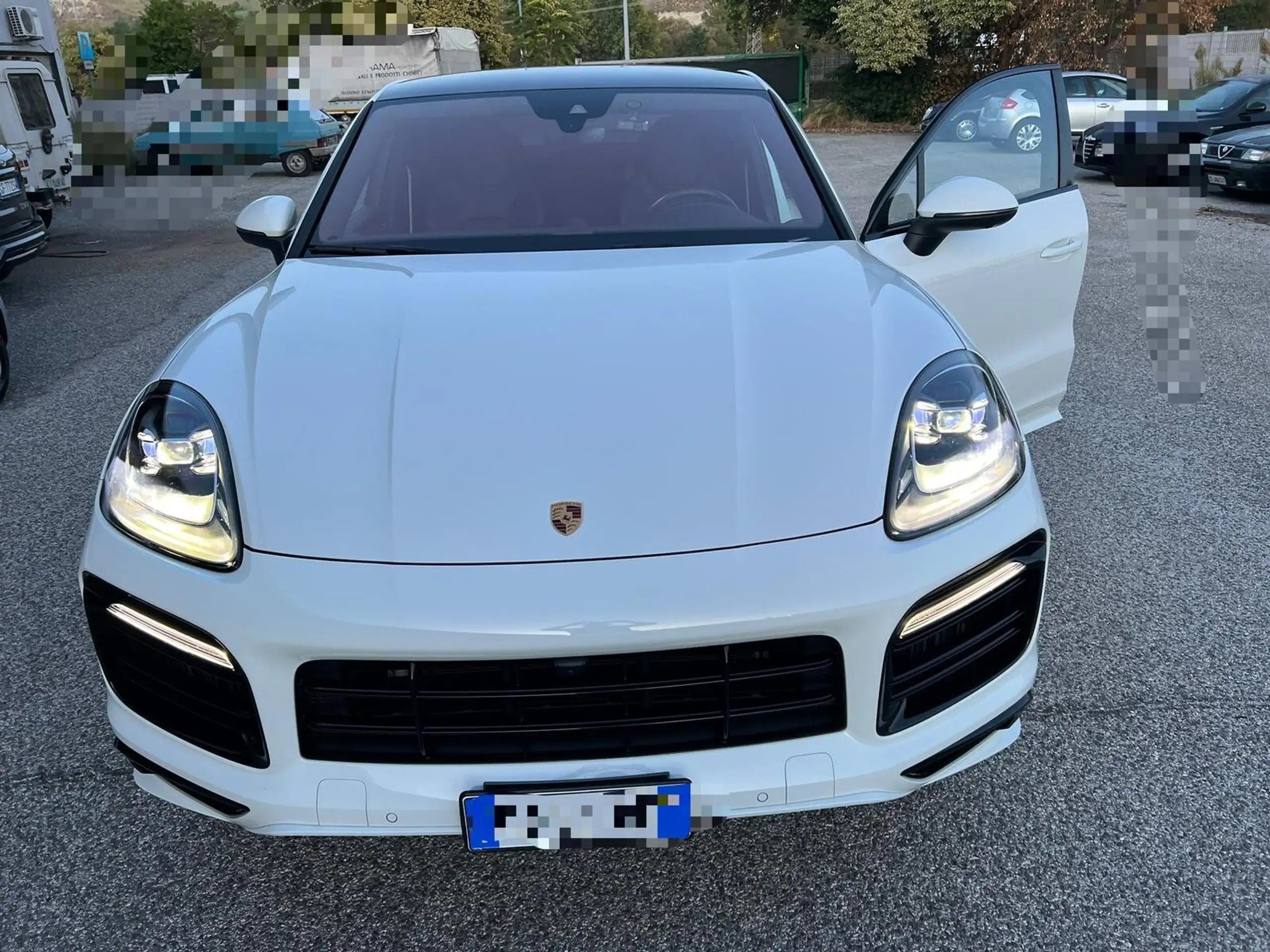 Porsche - Cayenne