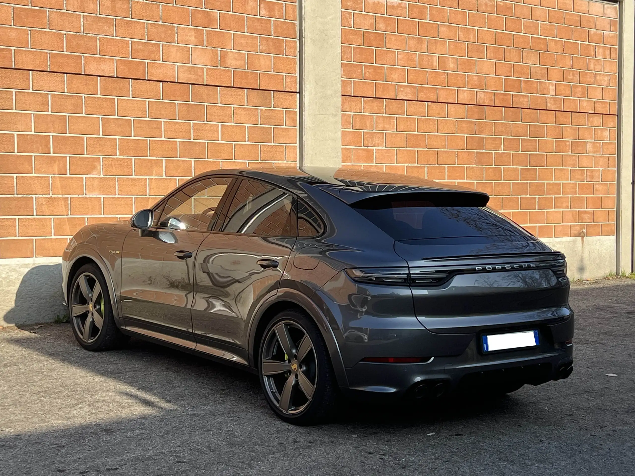 Porsche - Cayenne