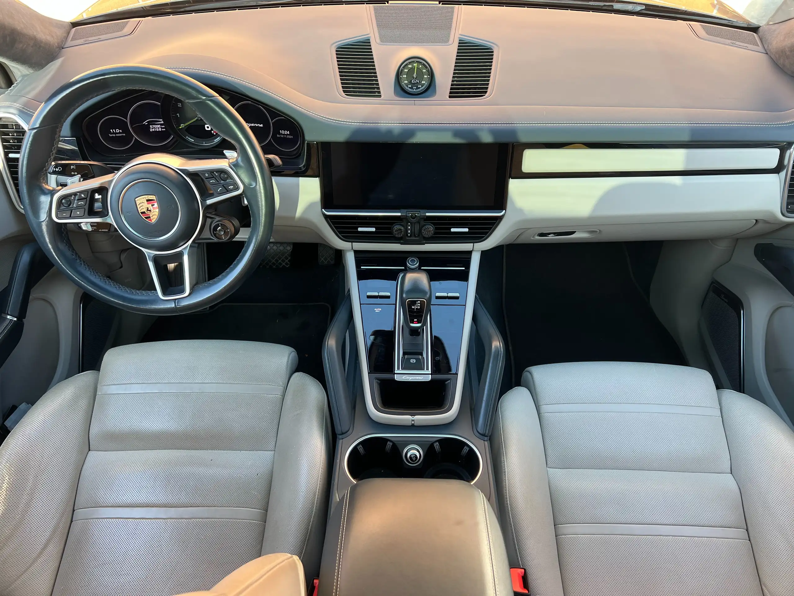 Porsche - Cayenne