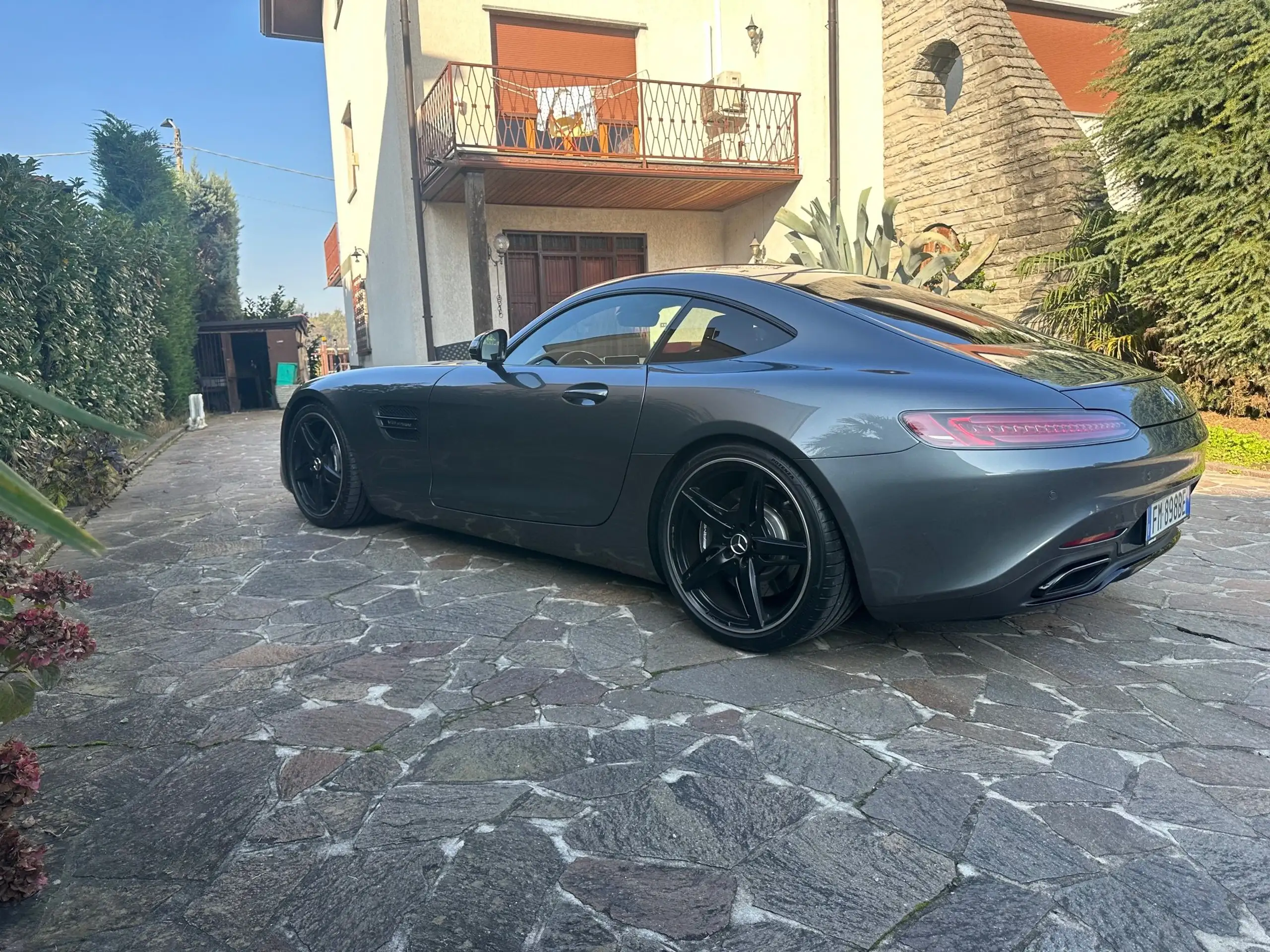 Mercedes-Benz - AMG GT