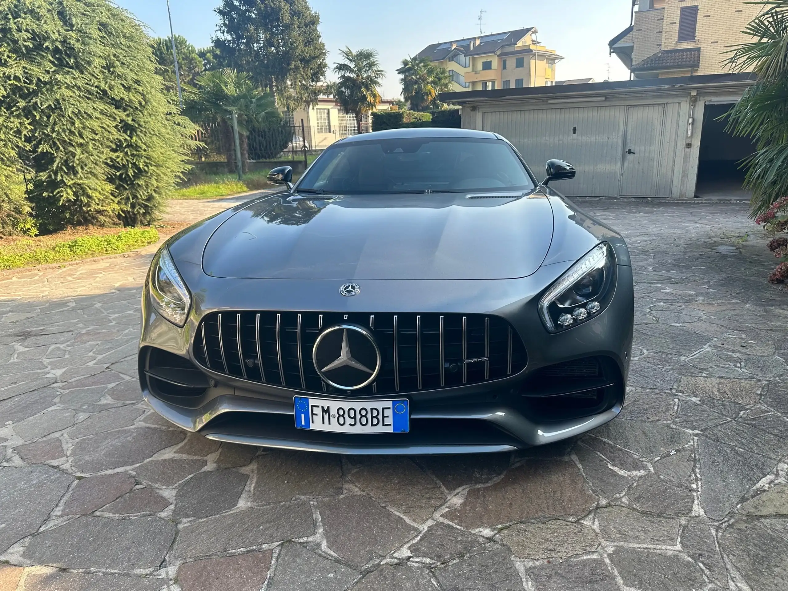 Mercedes-Benz - AMG GT