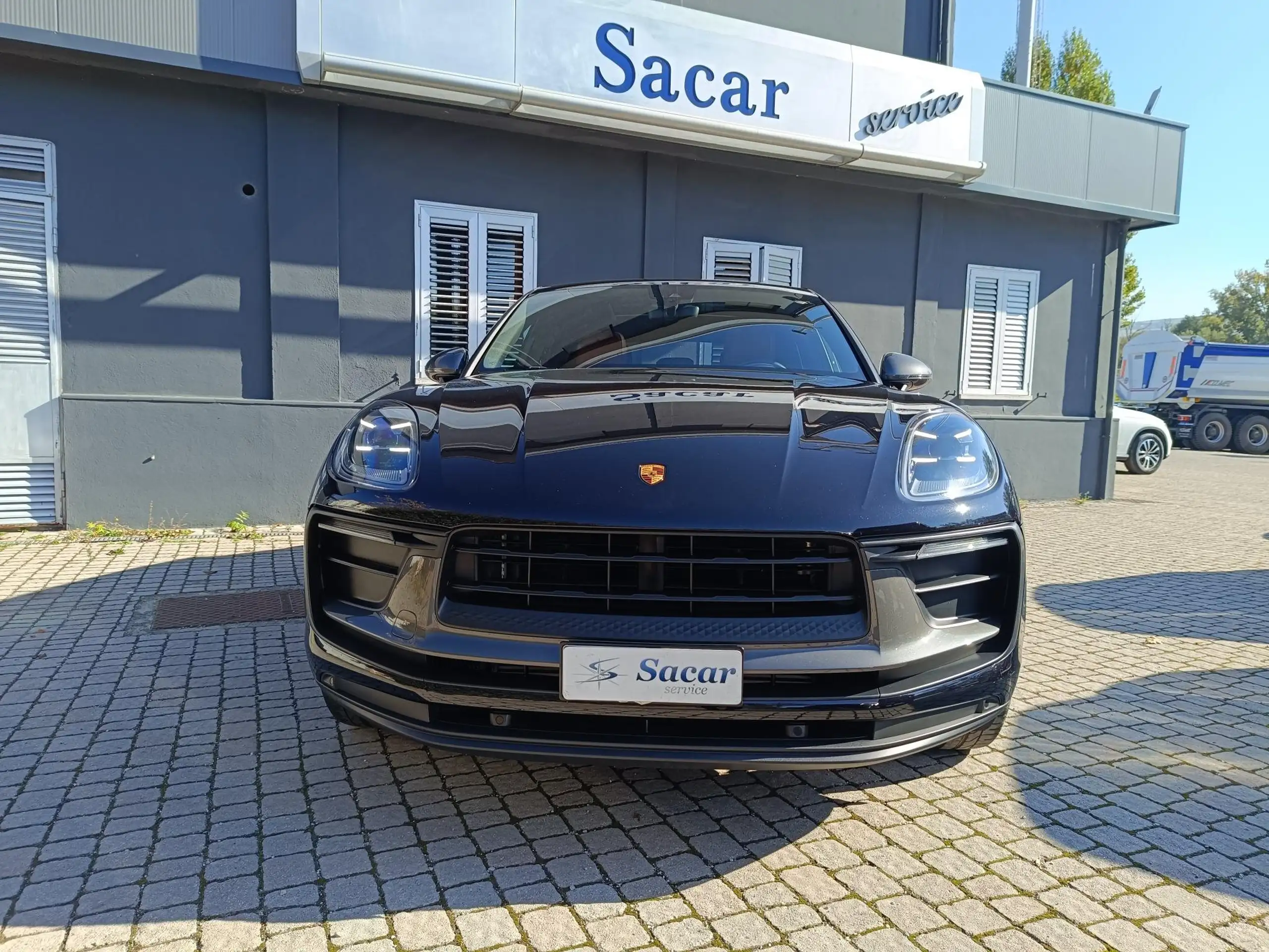 Porsche - Macan