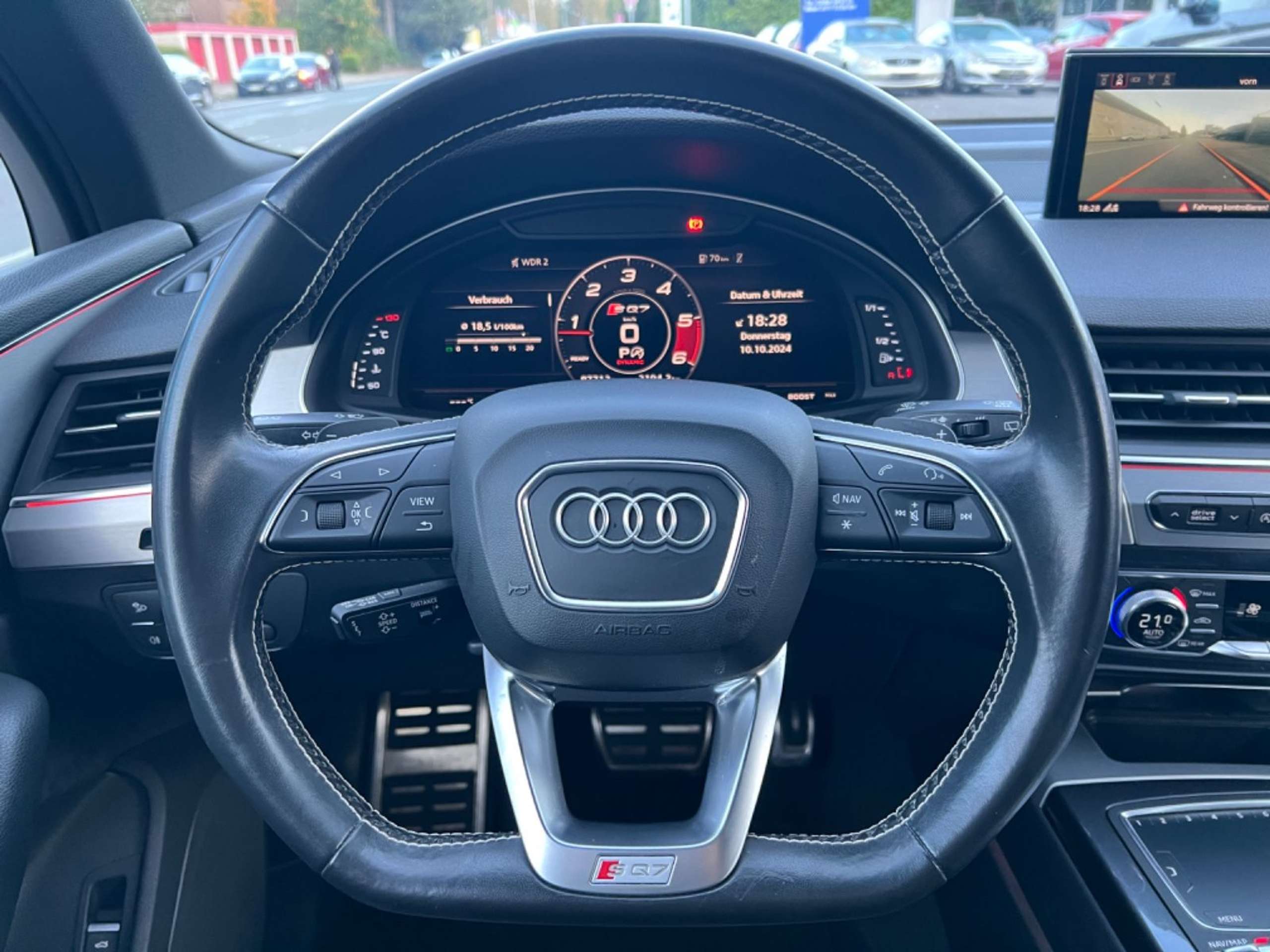 Audi - SQ7