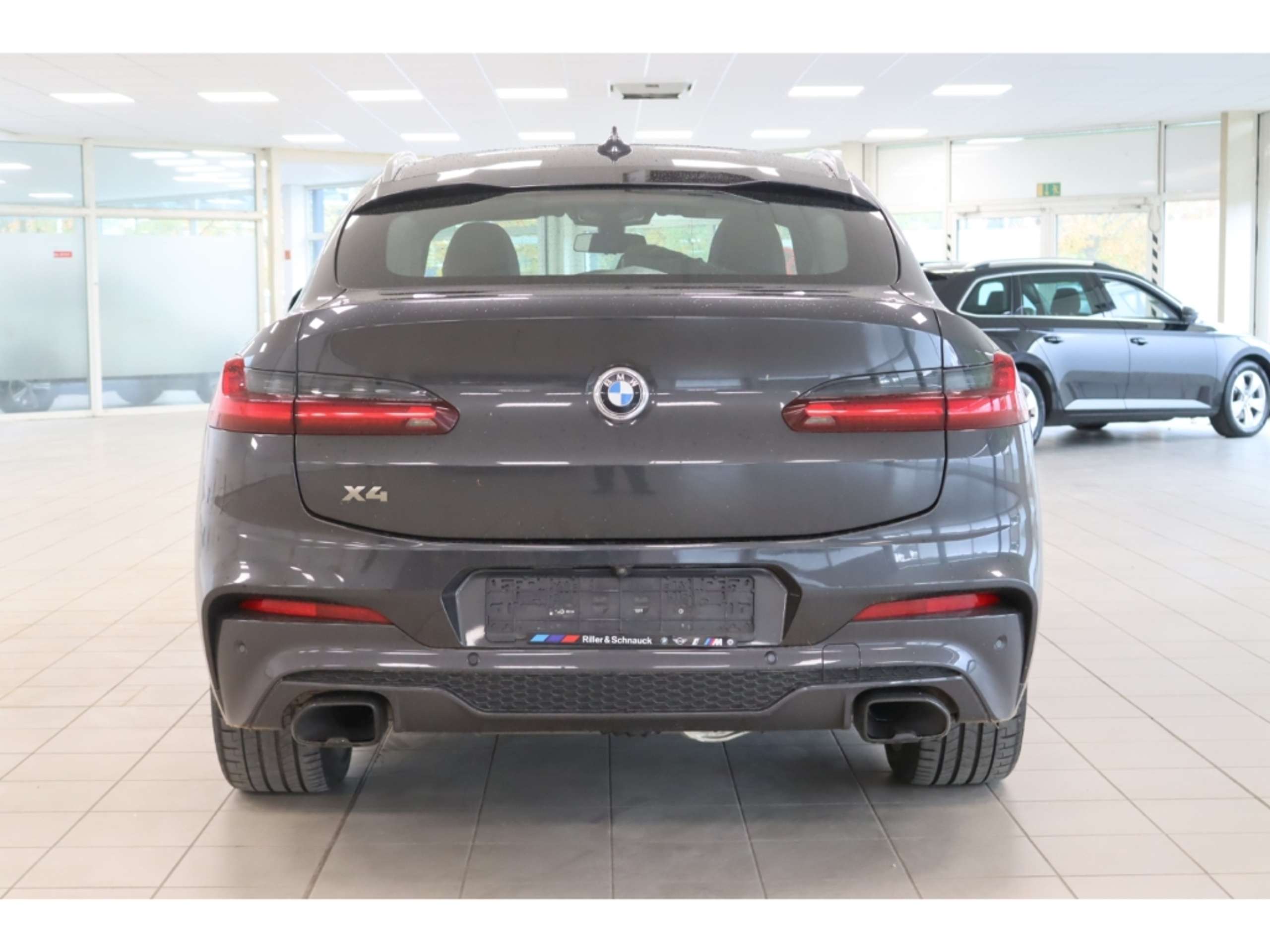 BMW - X4