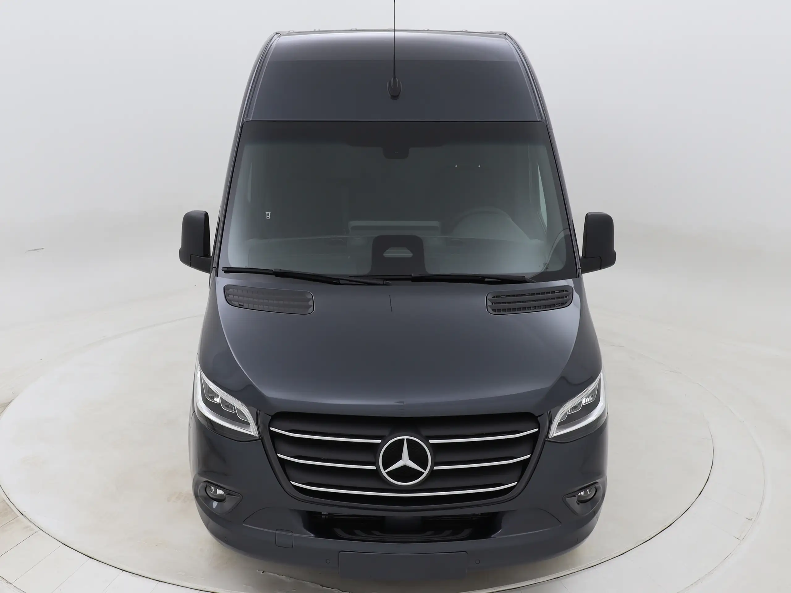 Mercedes-Benz - Sprinter