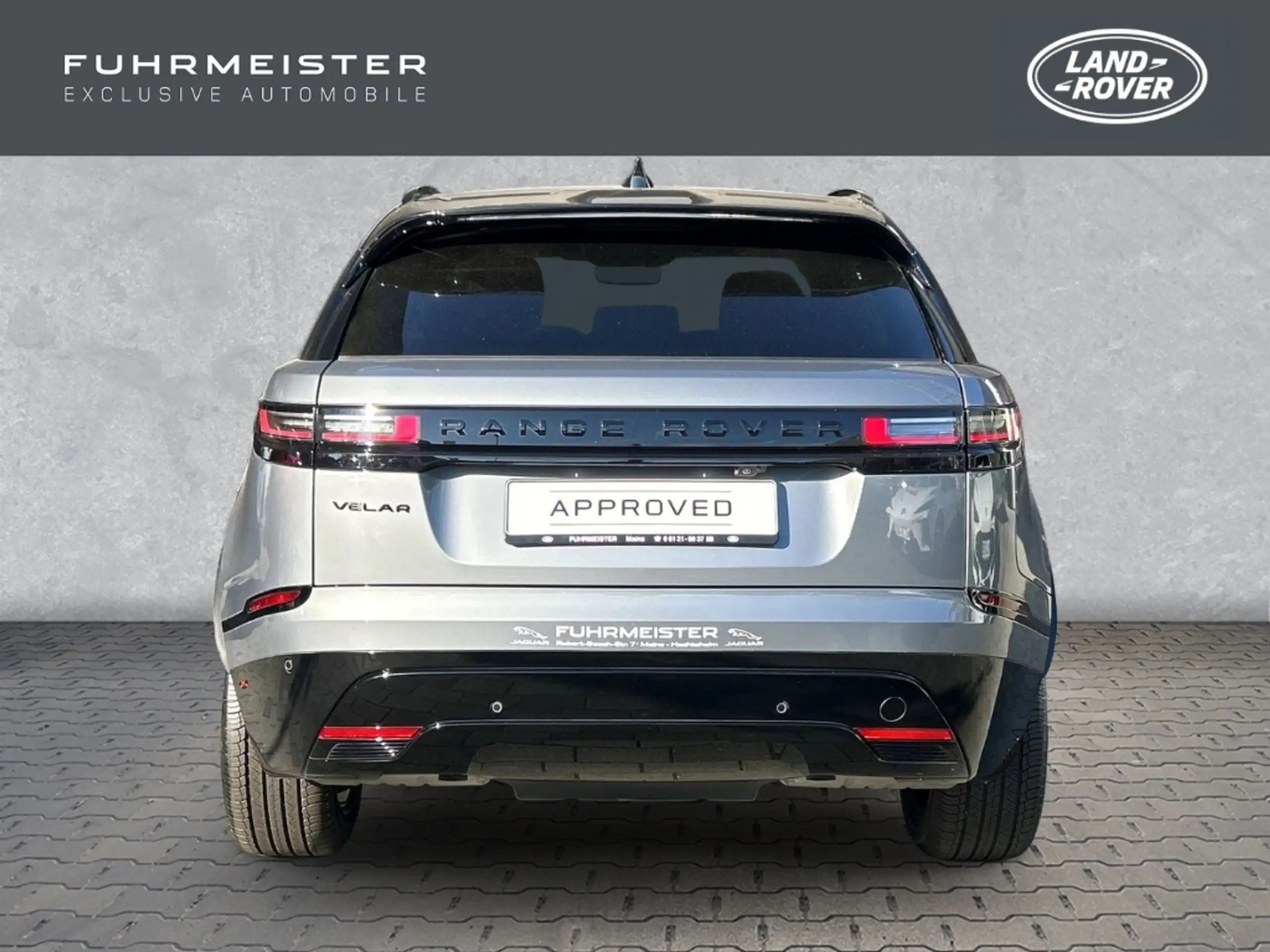 Land Rover - Range Rover Velar