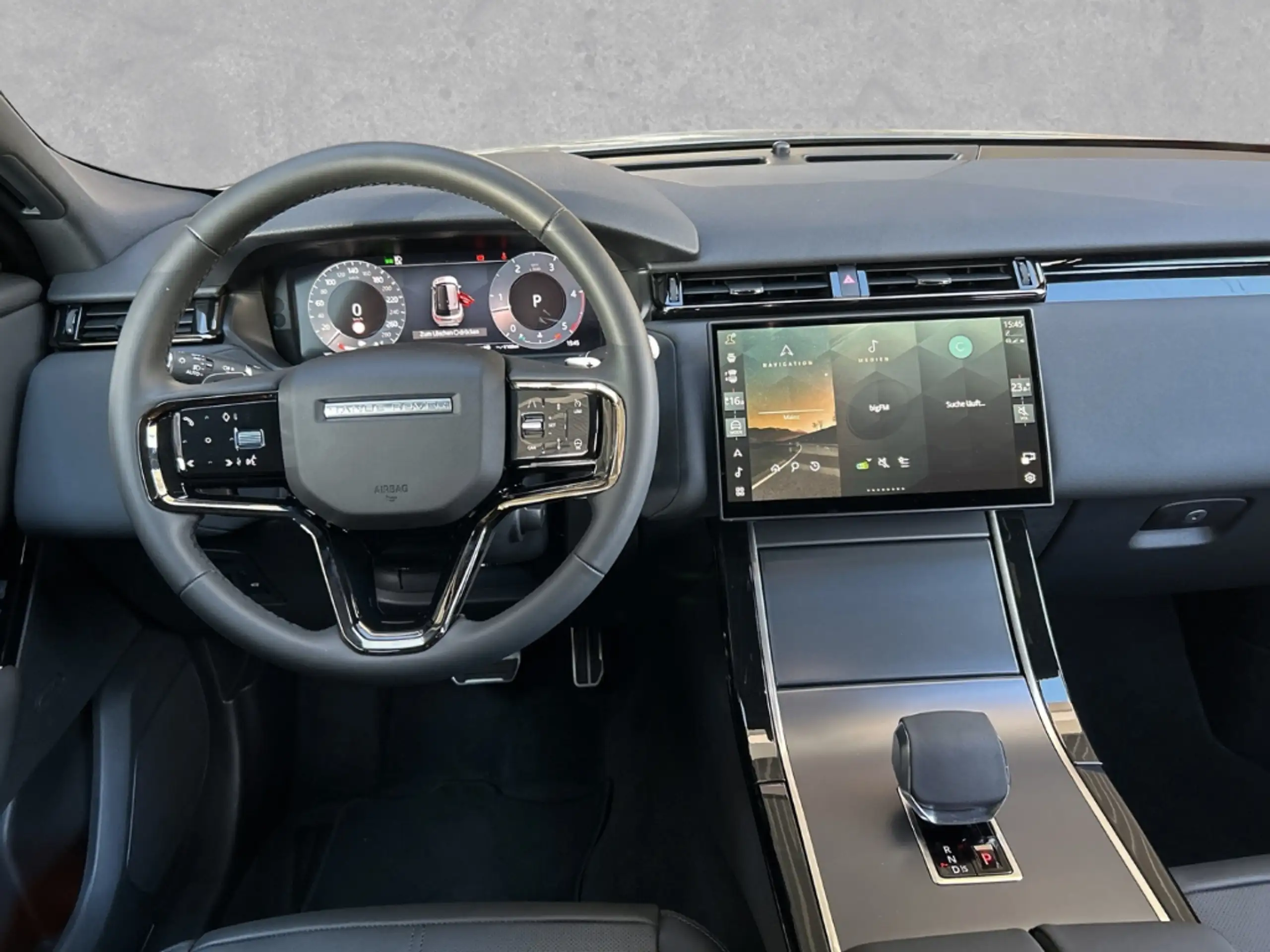 Land Rover - Range Rover Velar