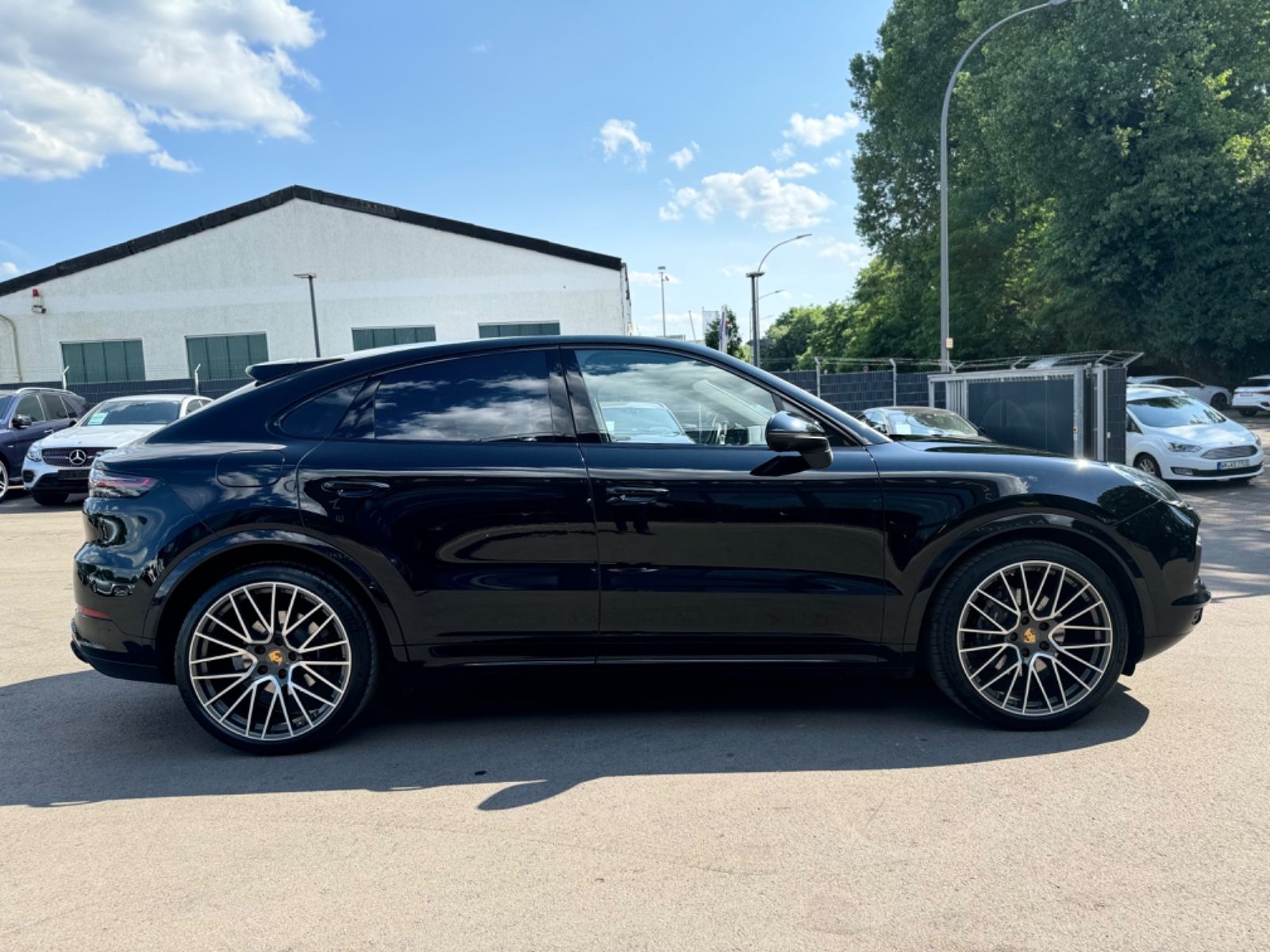 Porsche - Cayenne