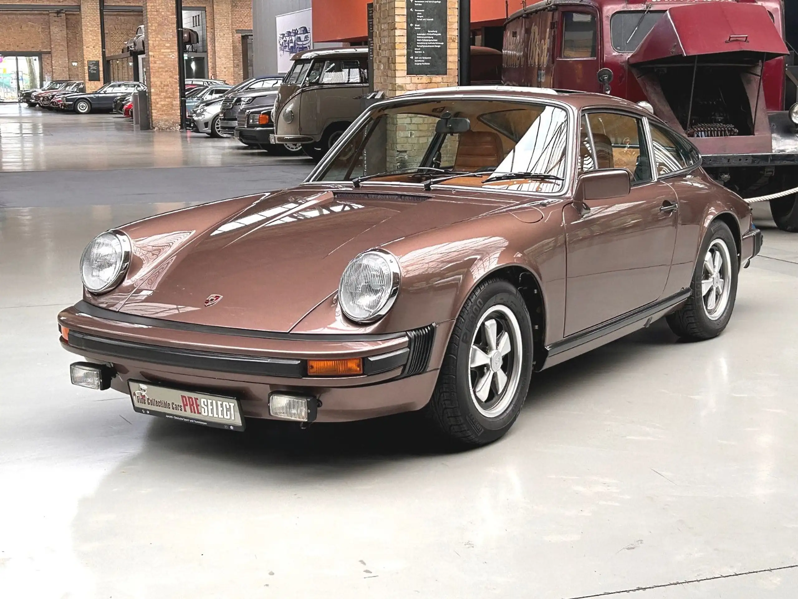 Porsche - 911