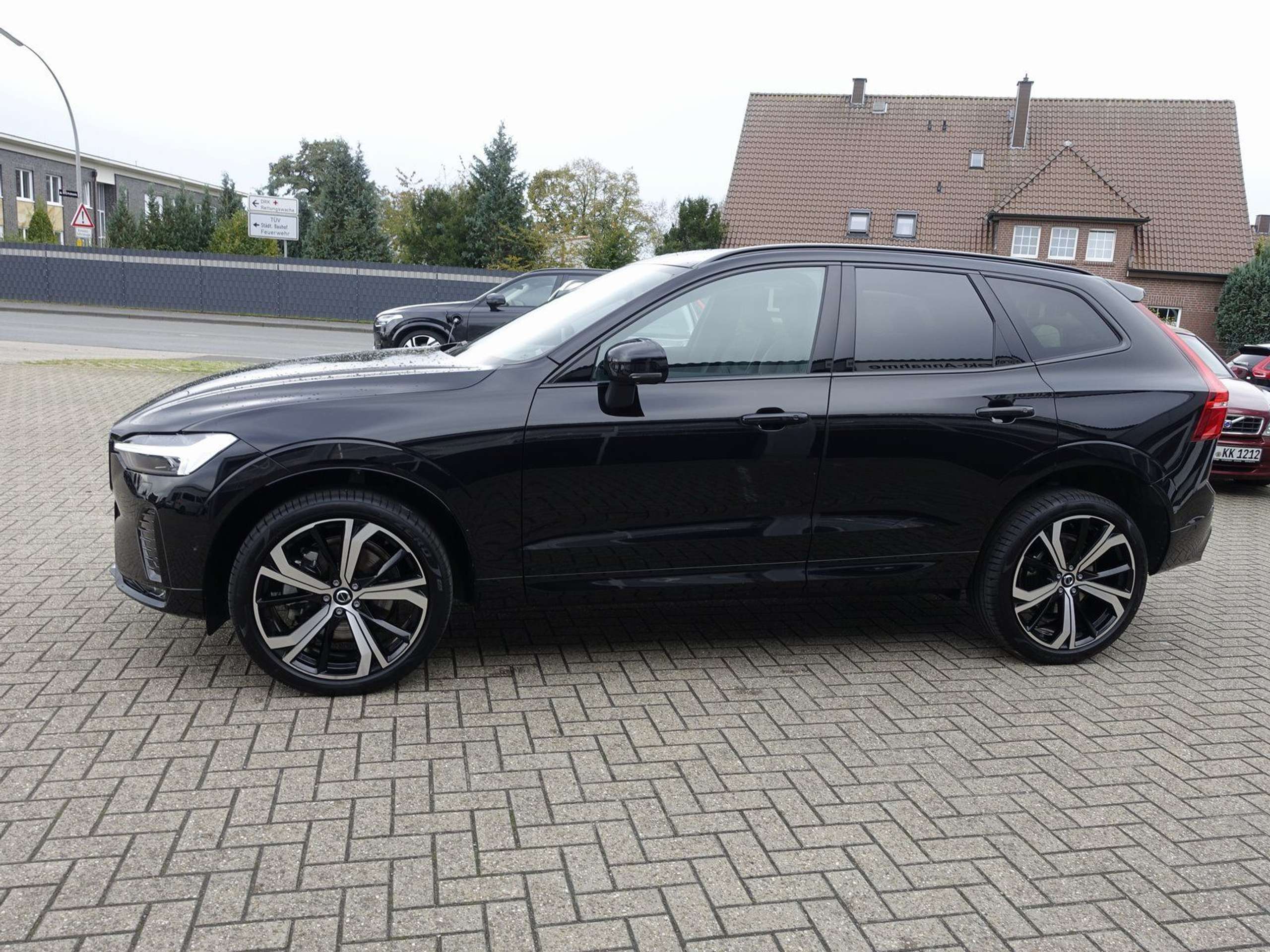 Volvo - XC60