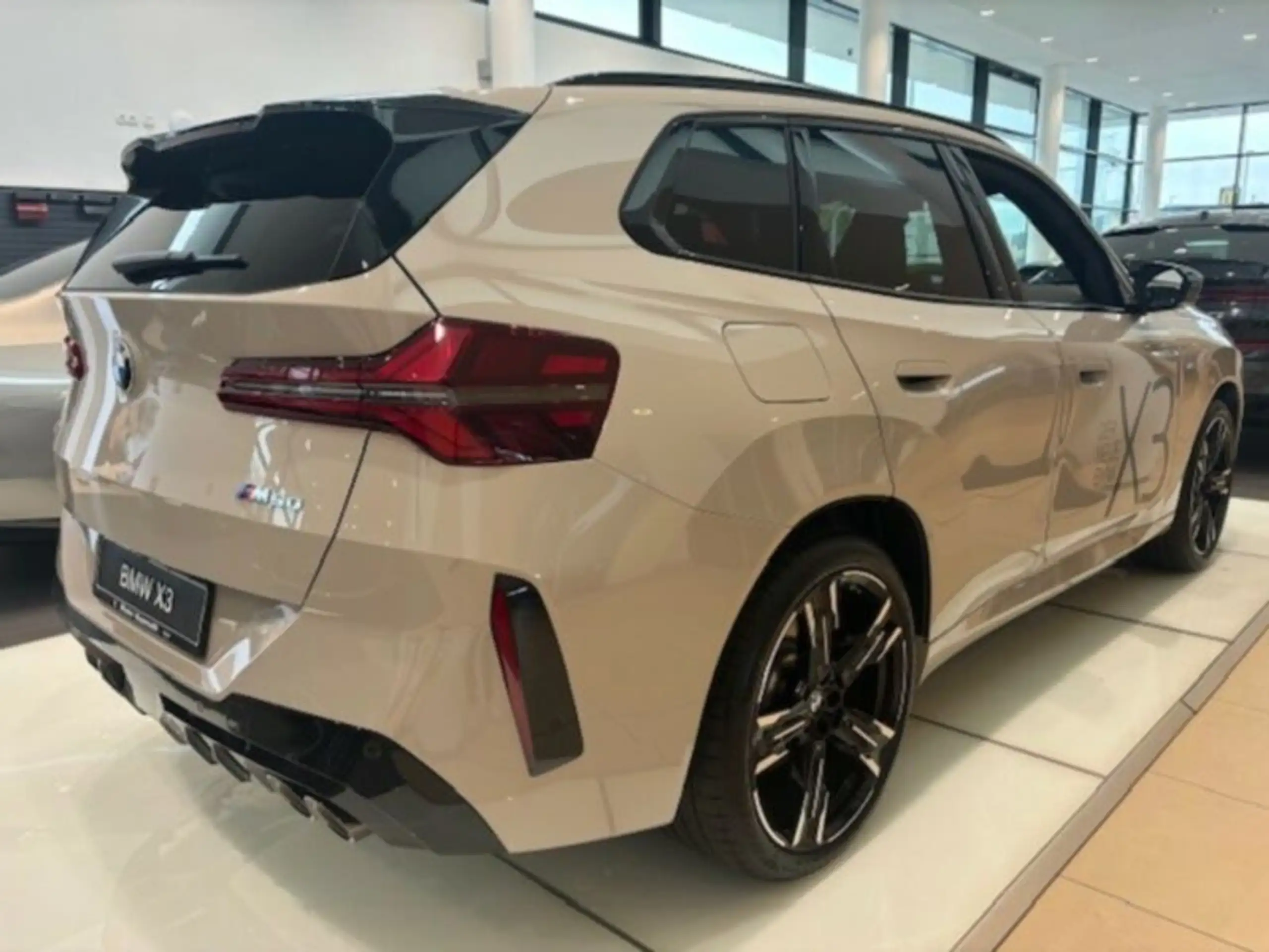 BMW - X3 M