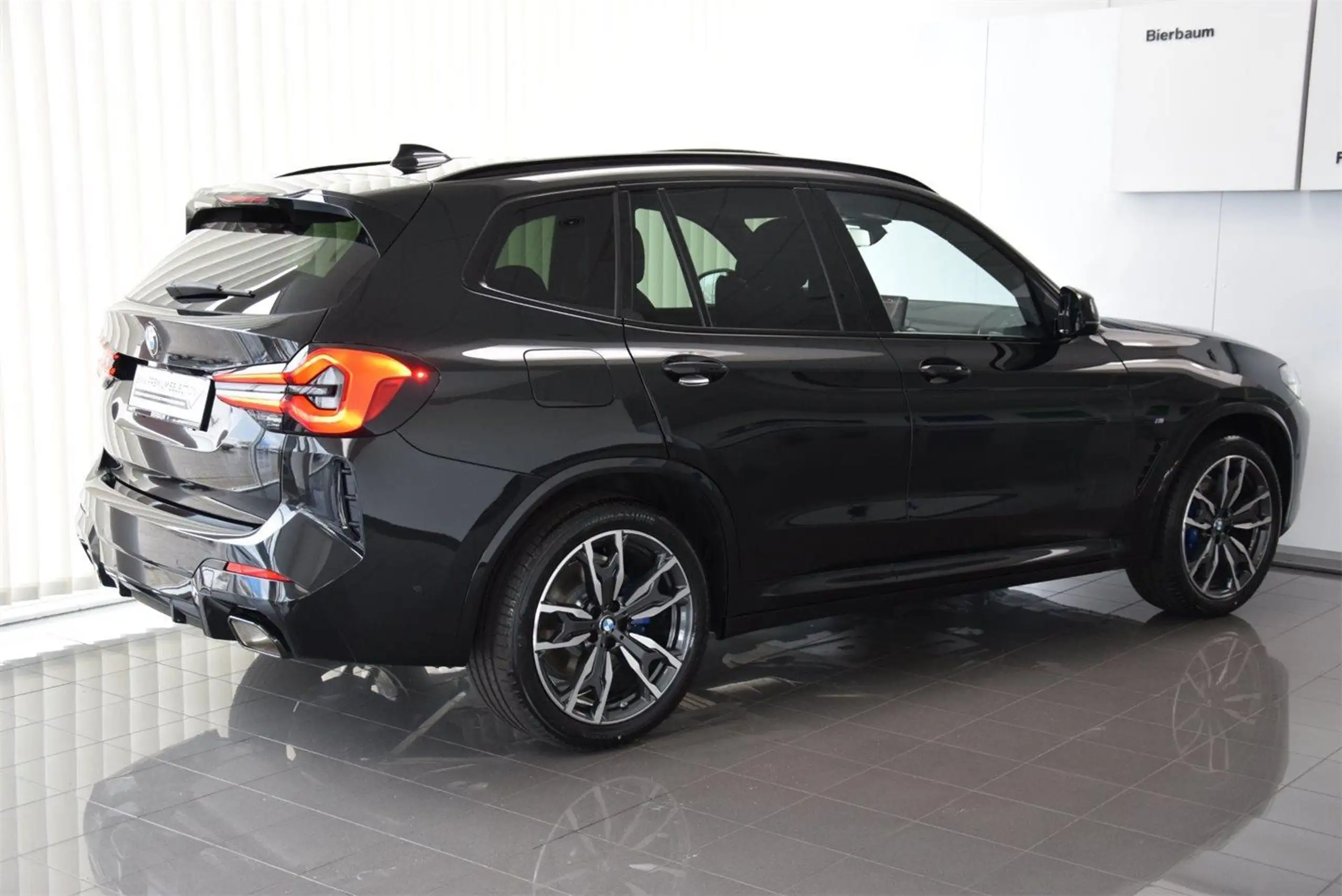 BMW - X3