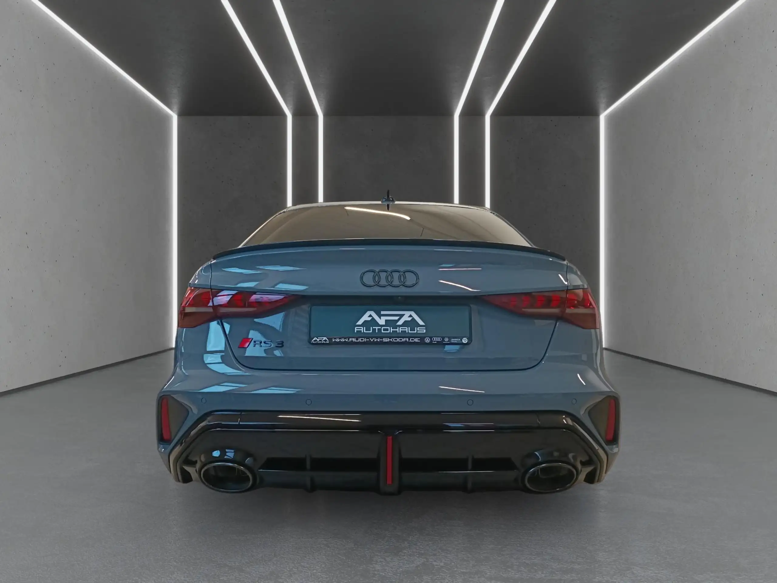 Audi - RS3