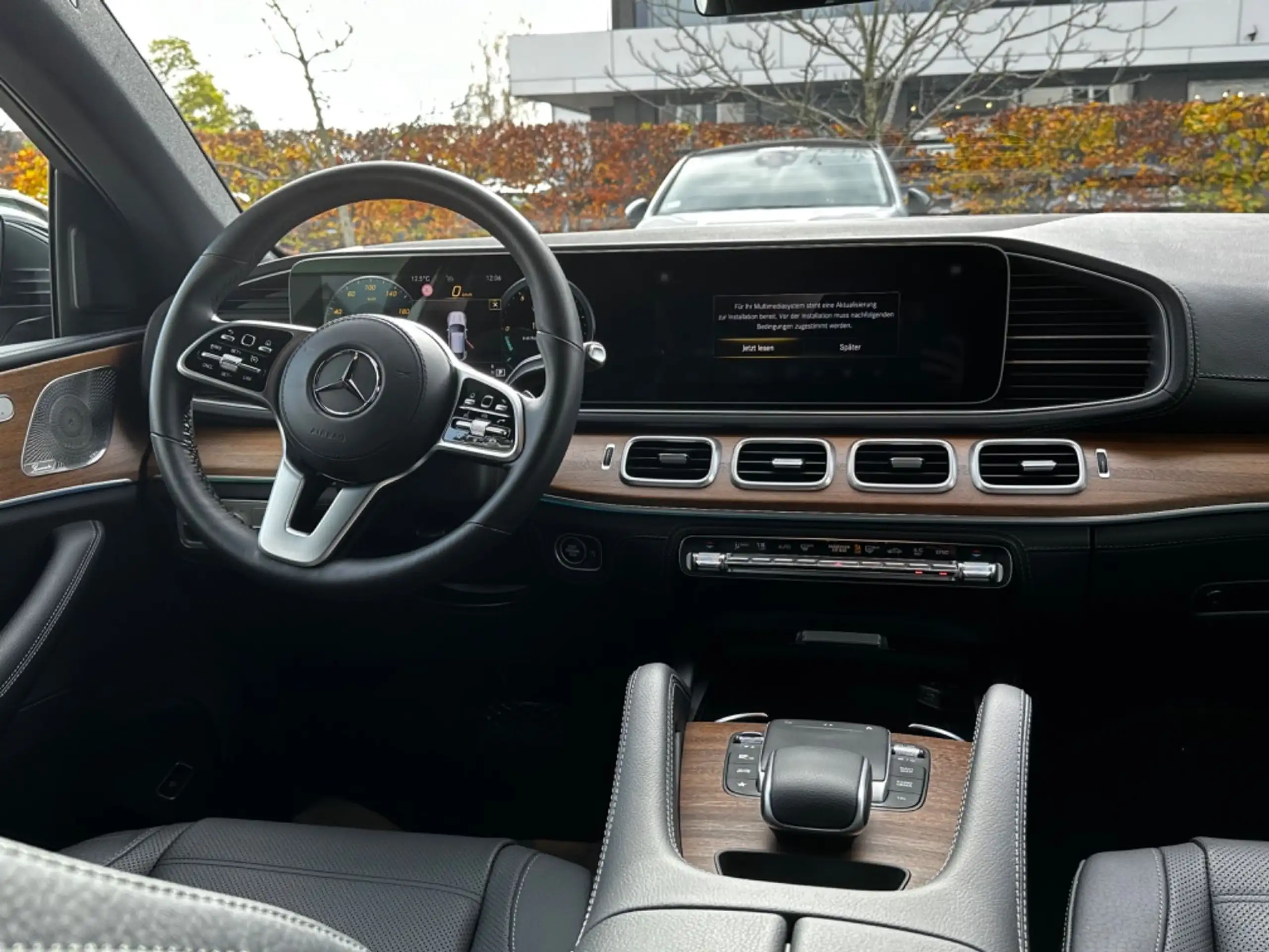 Mercedes-Benz - GLE 350