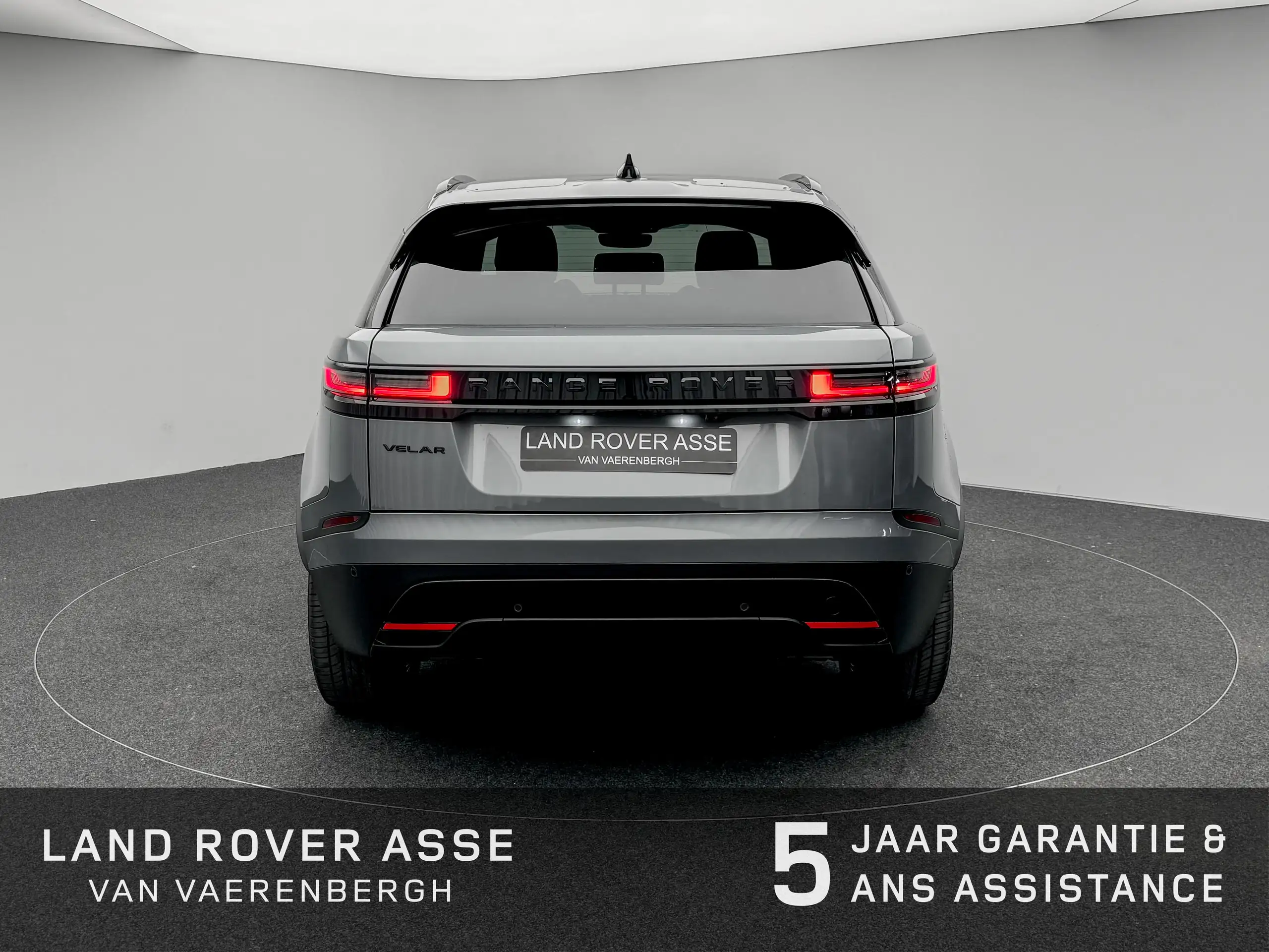 Land Rover - Range Rover Velar