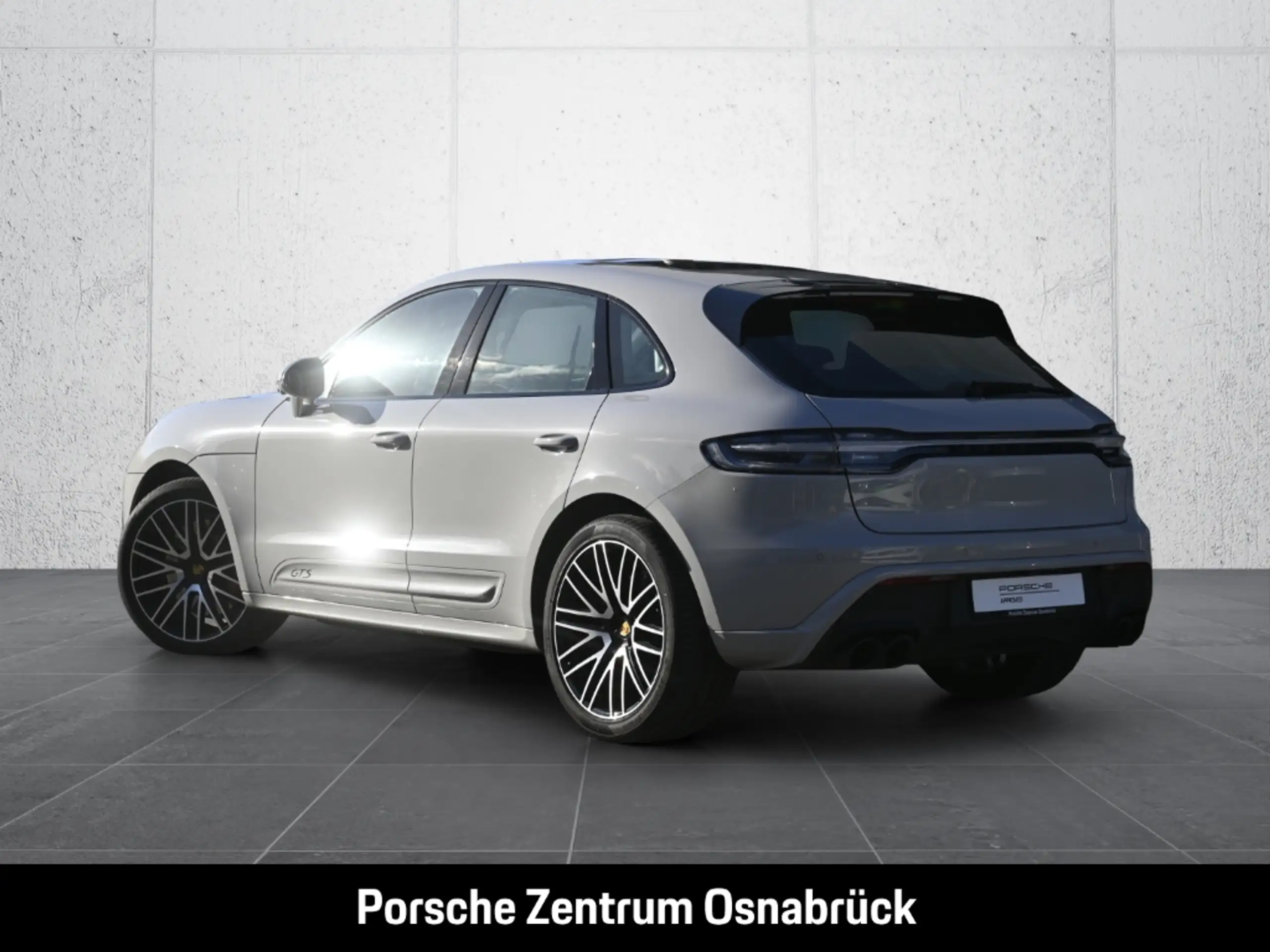 Porsche - Macan