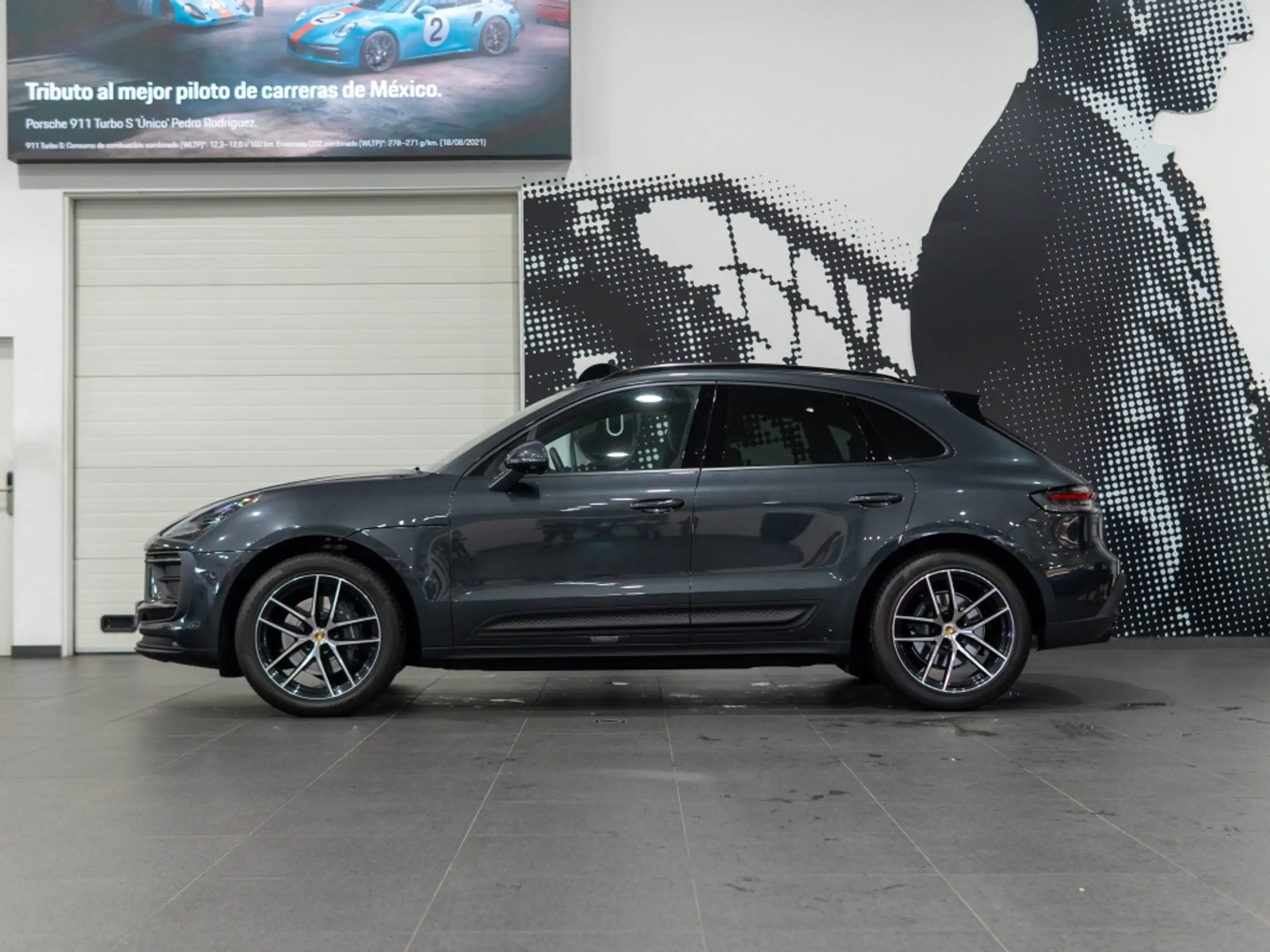 Porsche - Macan