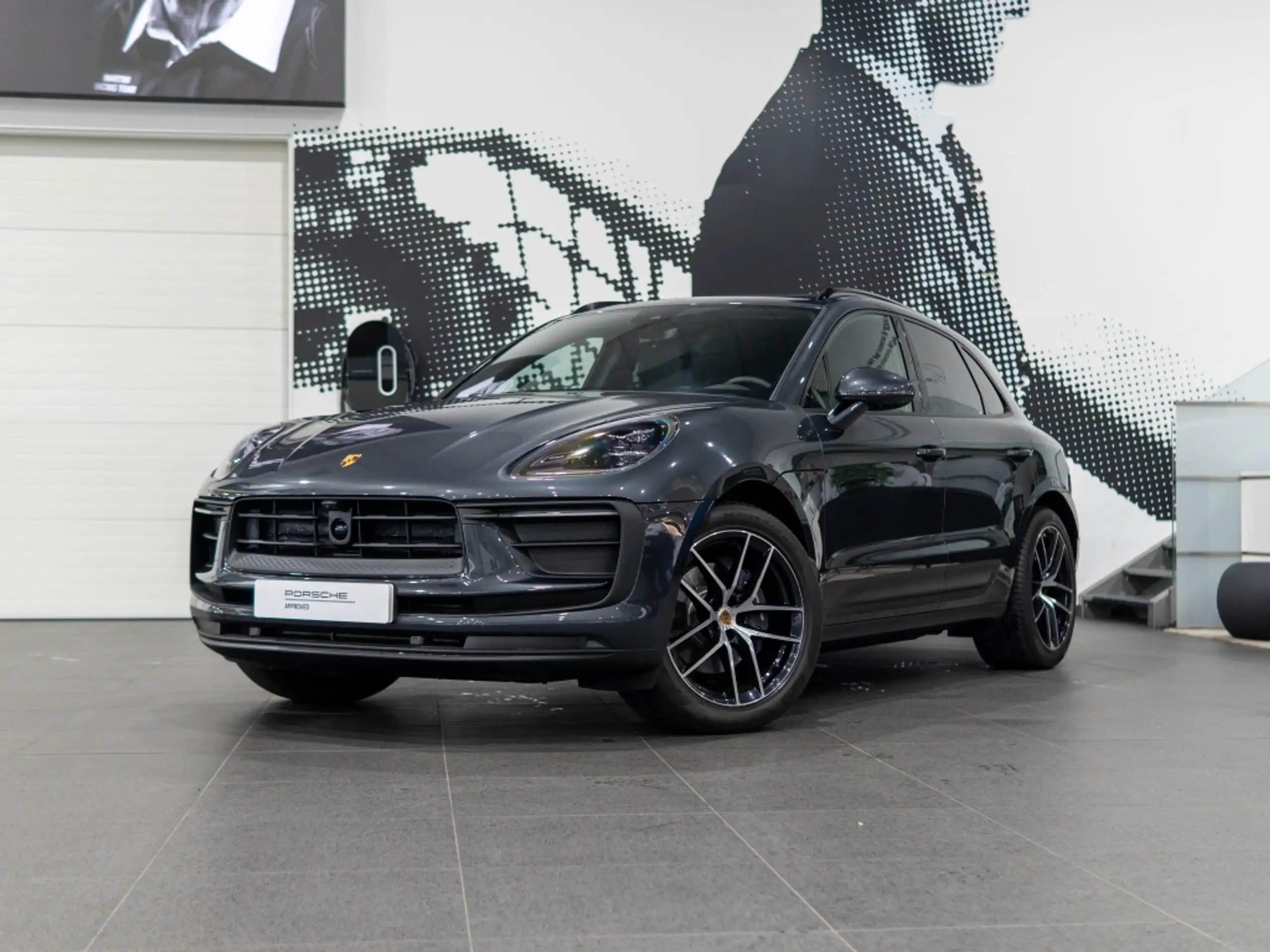 Porsche - Macan