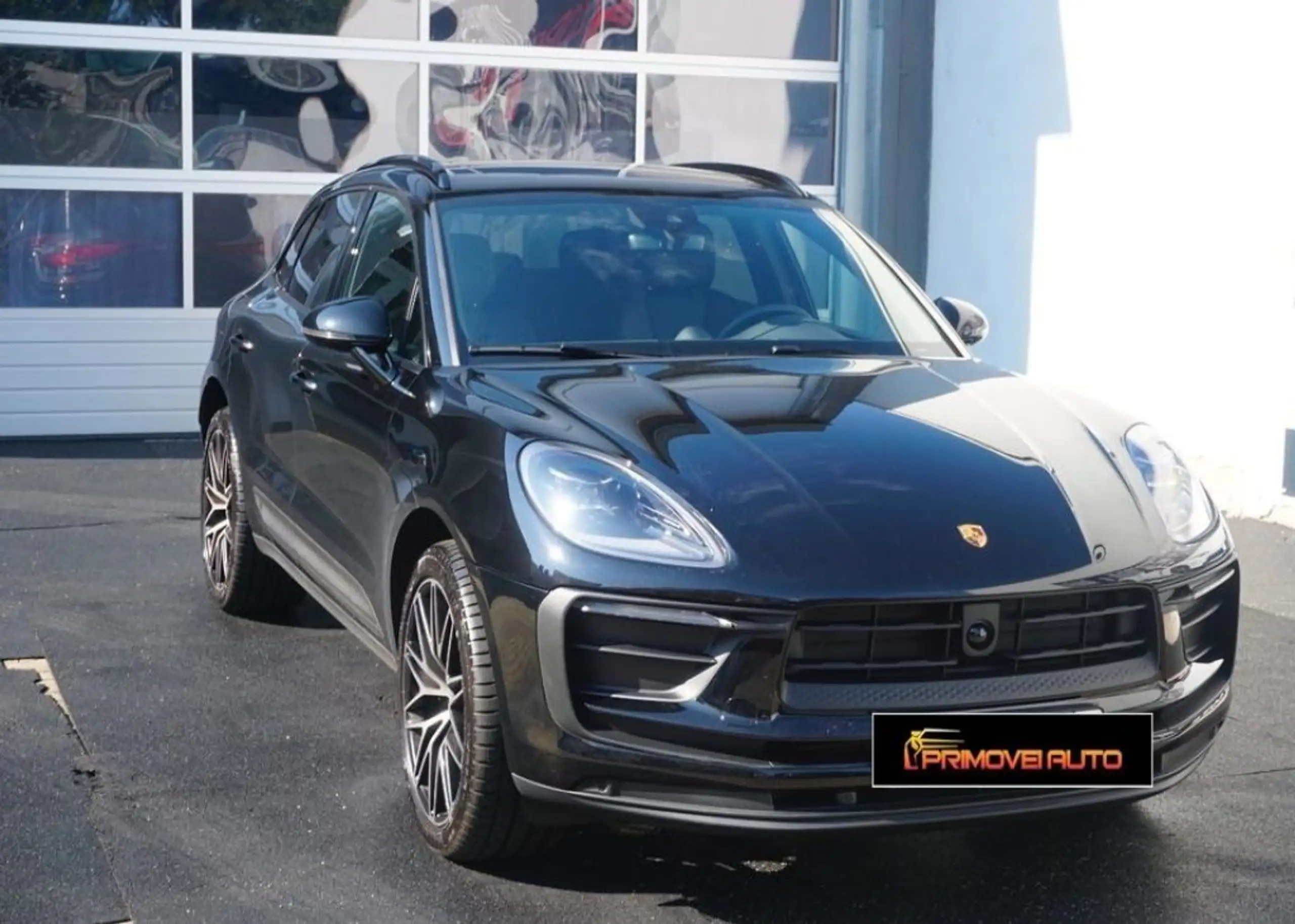 Porsche - Macan