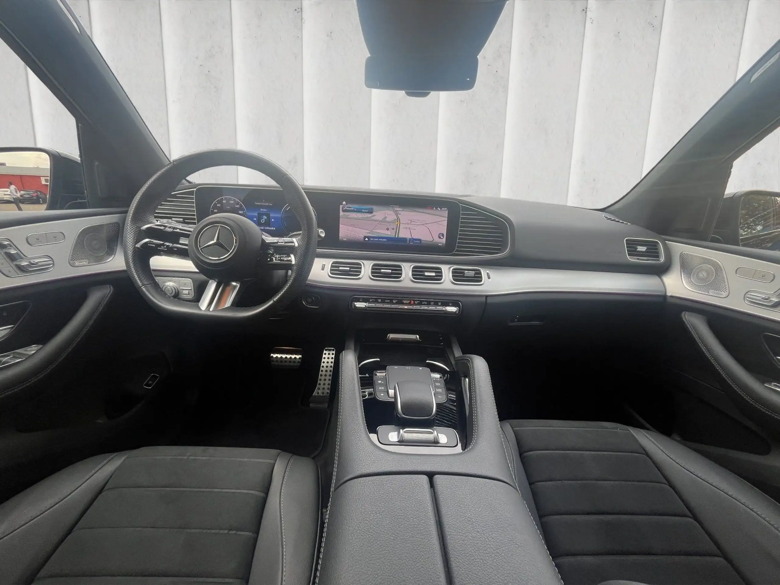 Mercedes-Benz - GLE 350