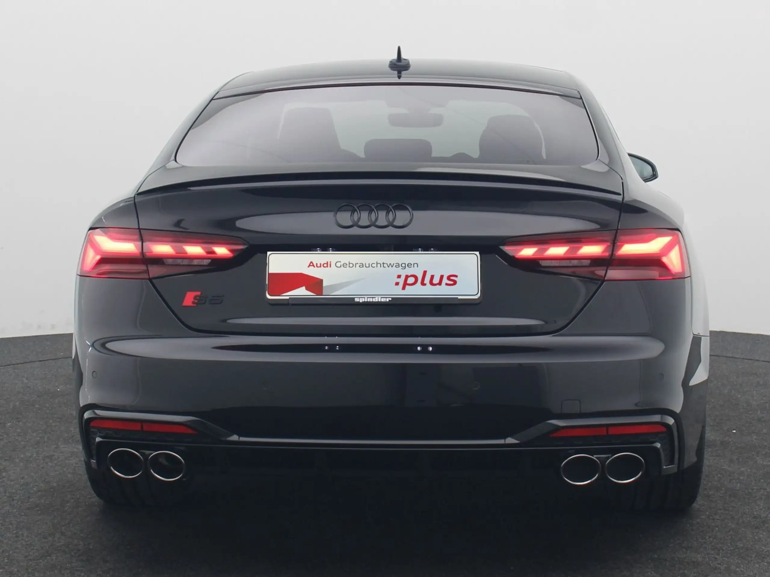 Audi - S5