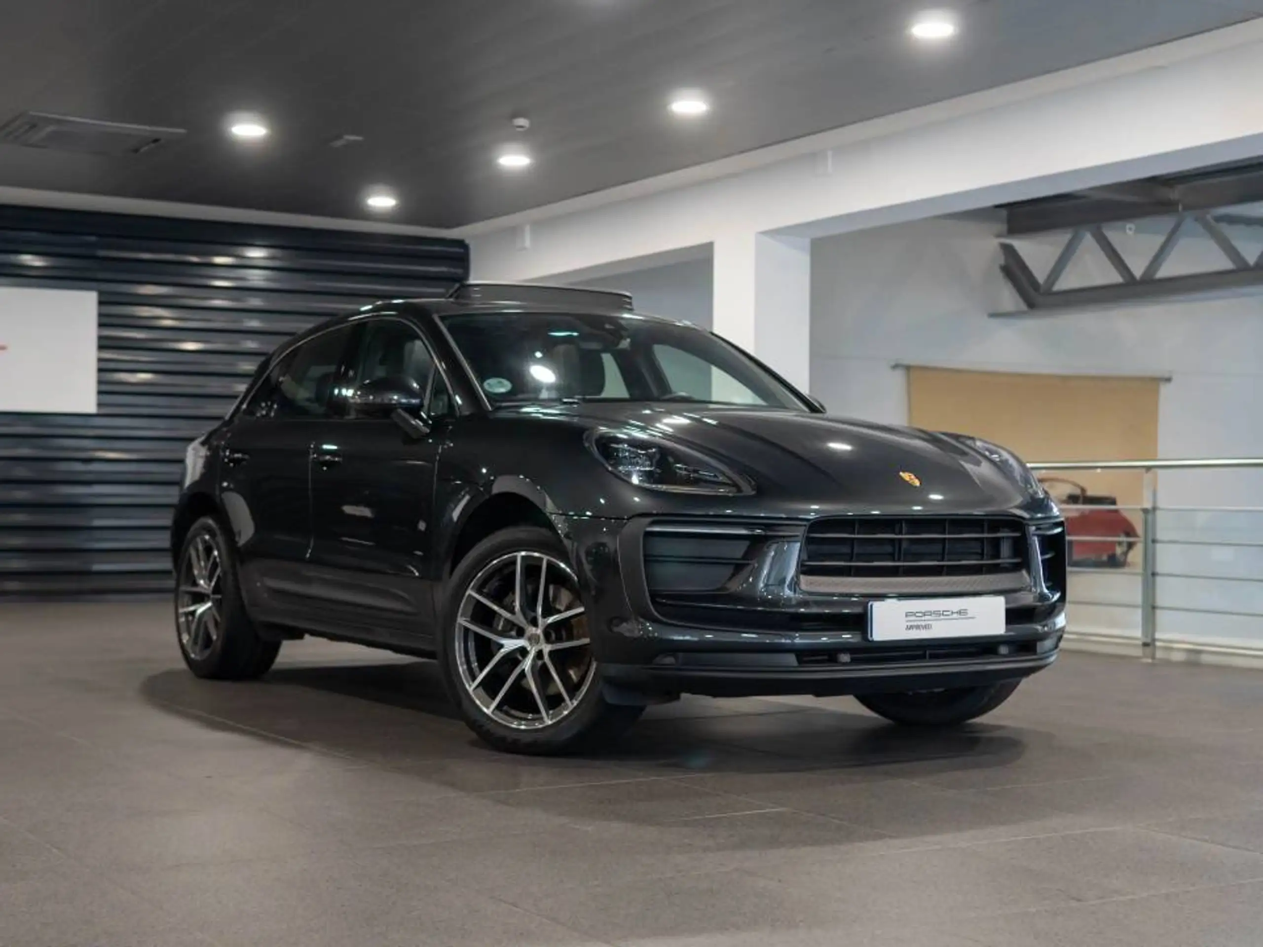 Porsche - Macan