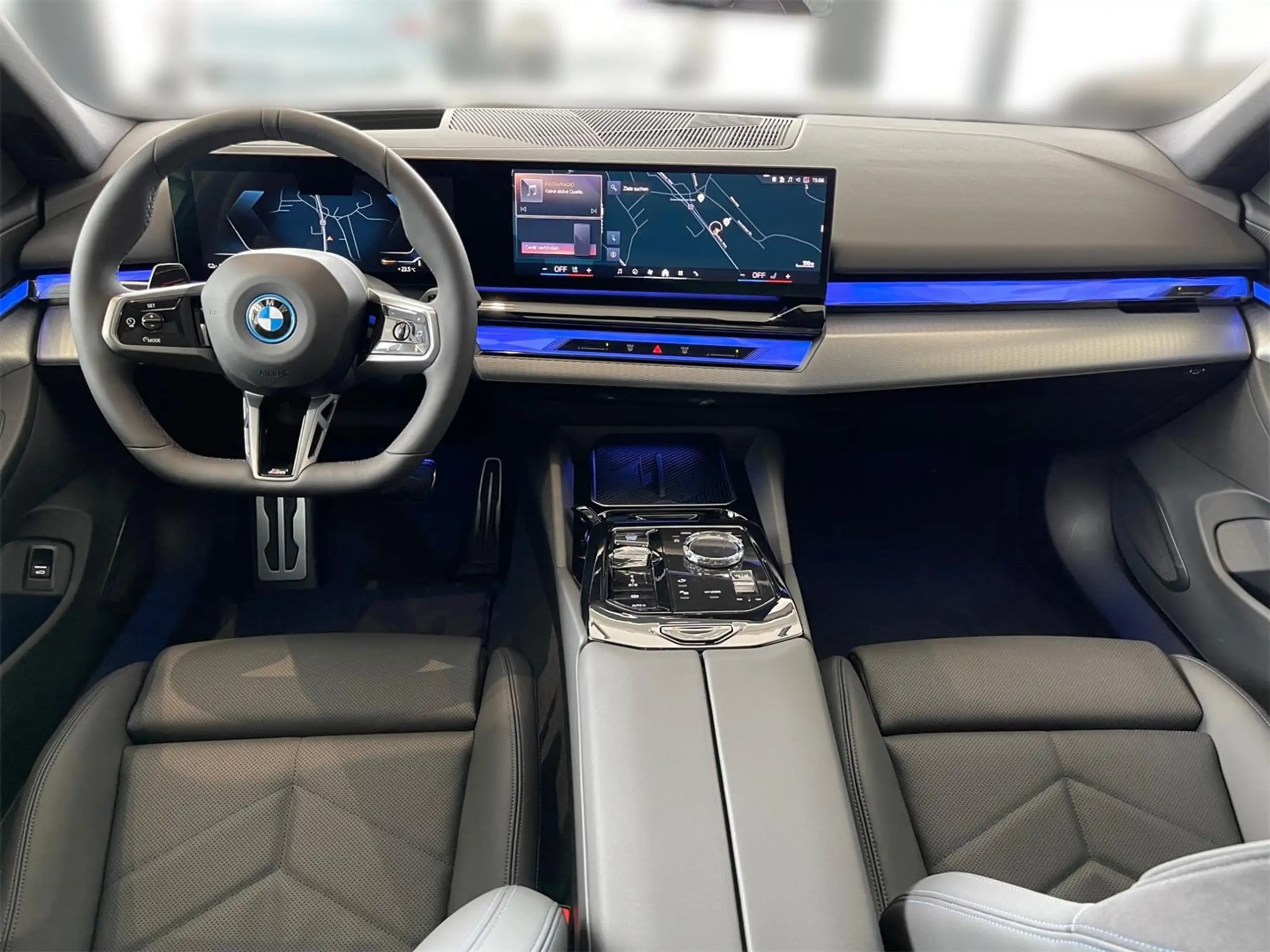 BMW - i5