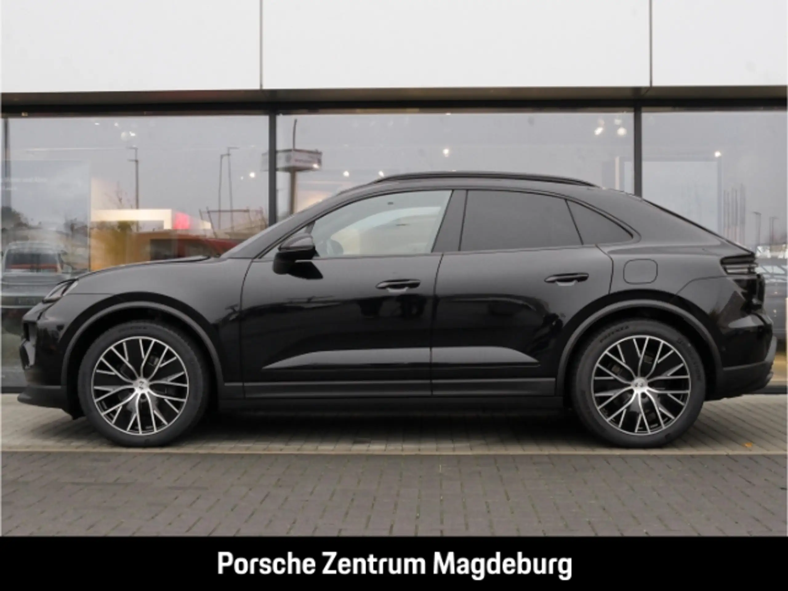 Porsche - Macan