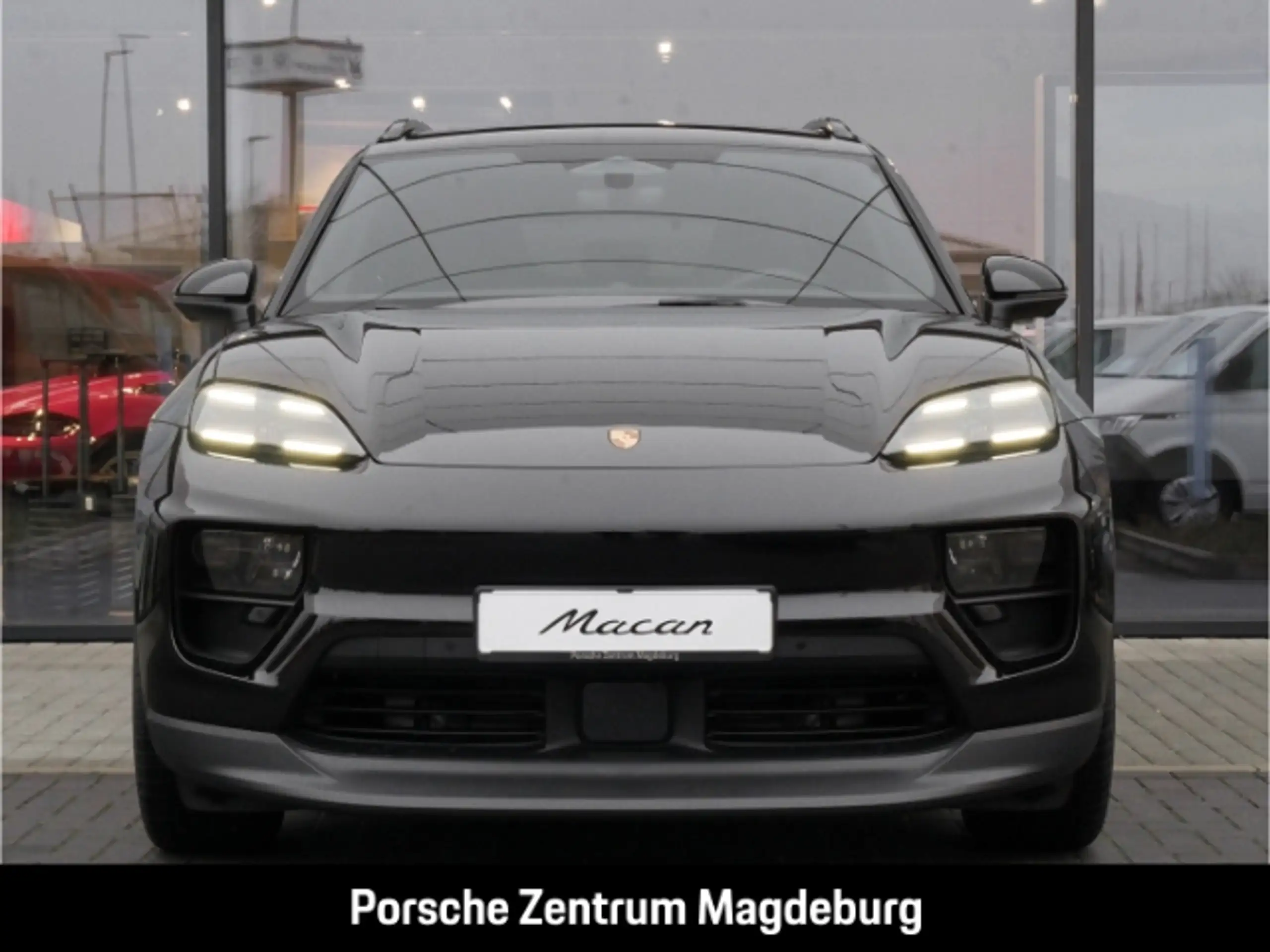 Porsche - Macan