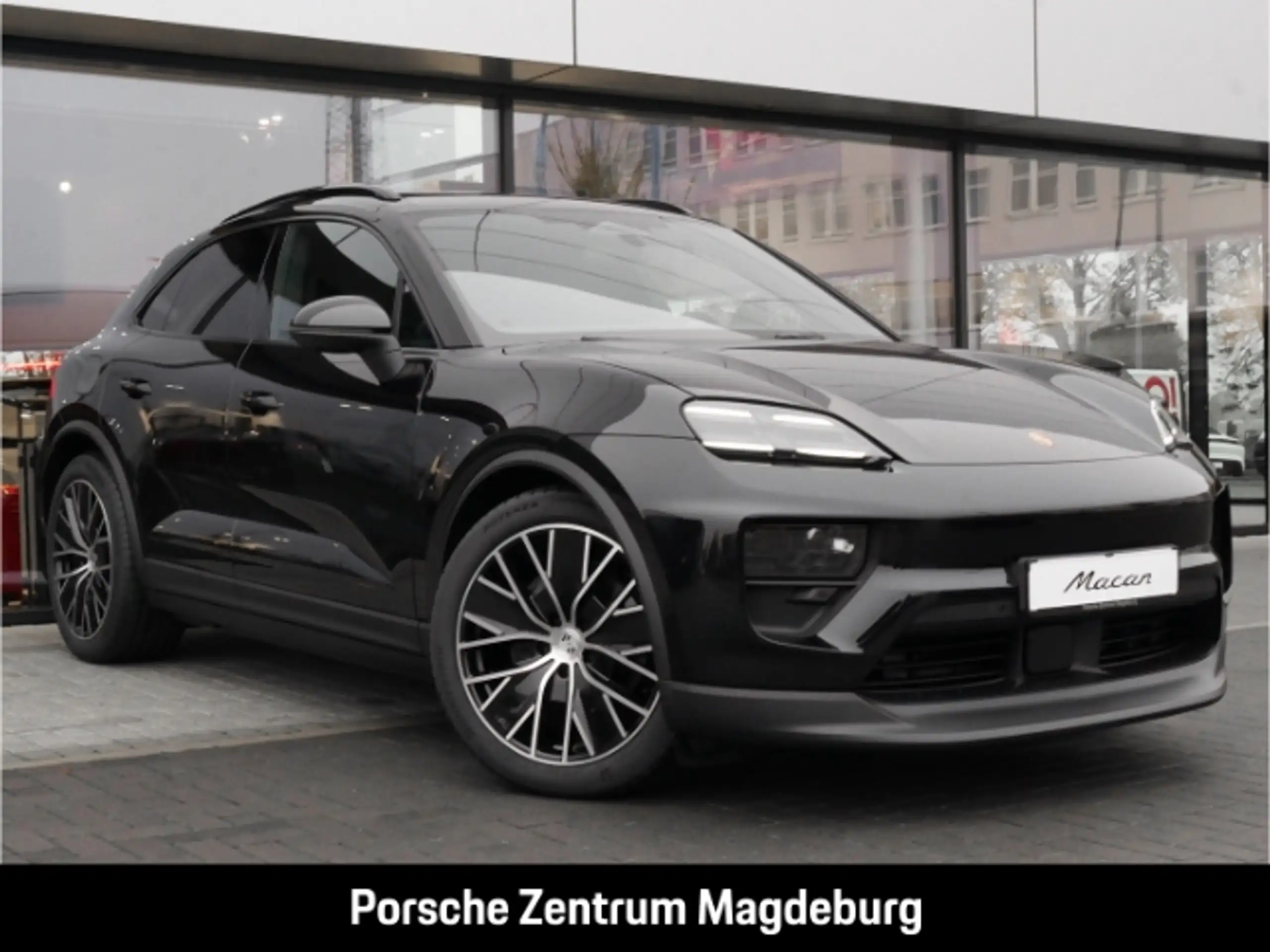 Porsche - Macan