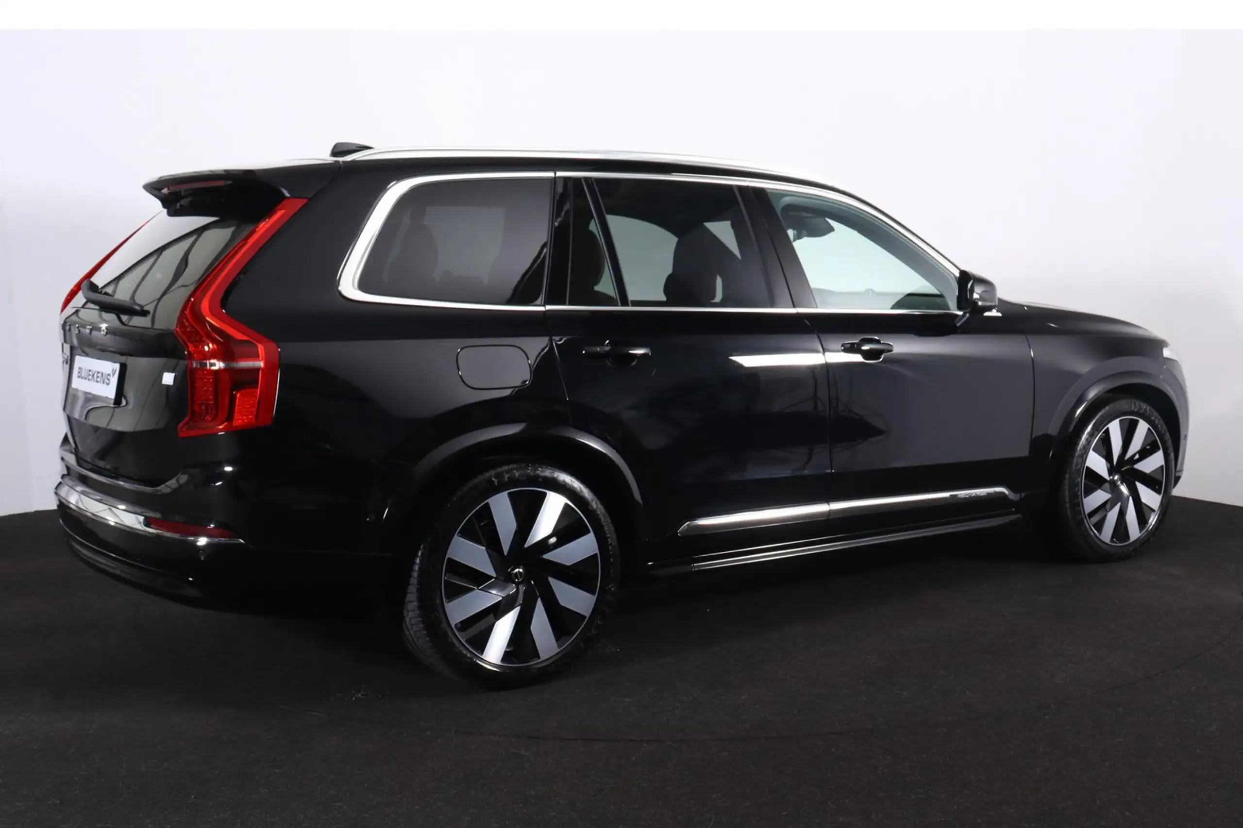 Volvo - XC90