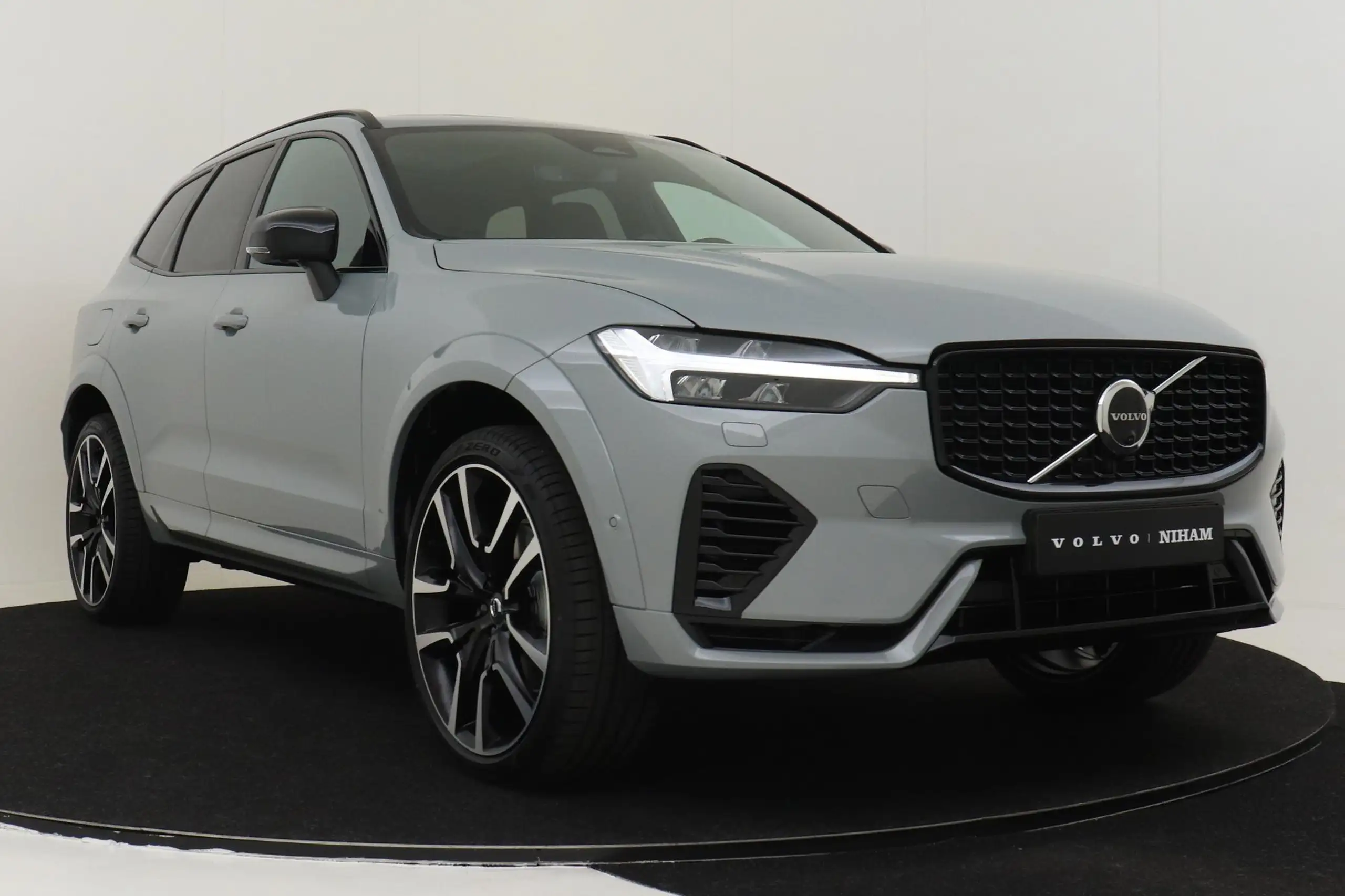 Volvo - XC60