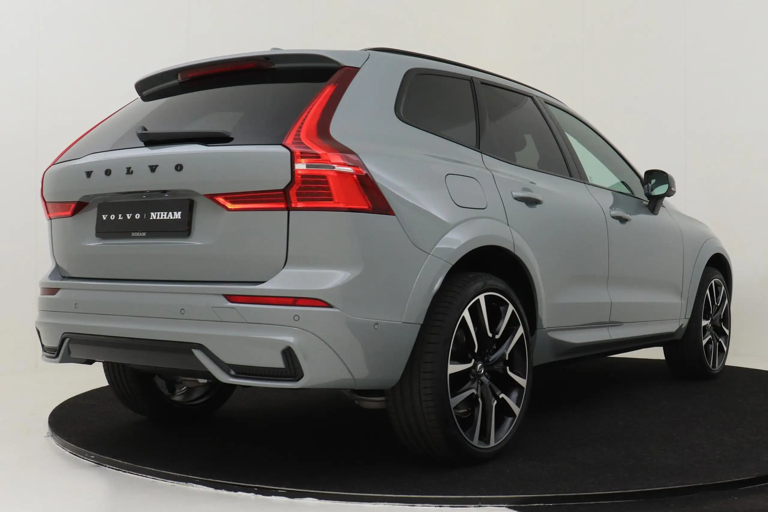 Volvo - XC60